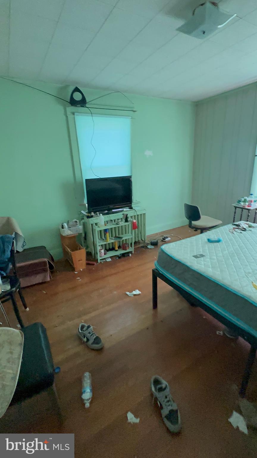 GWYNN OAK - Residential