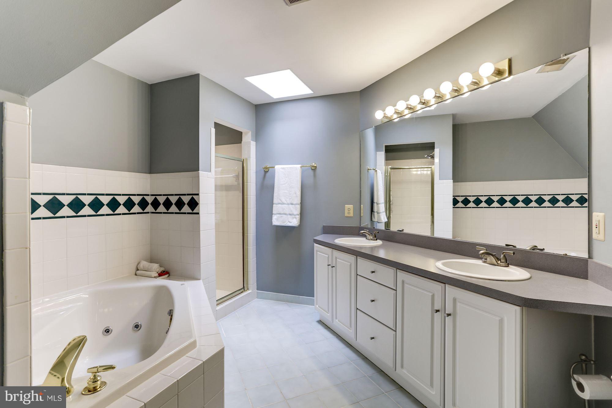 BETHESDA OUTSIDE - Residential