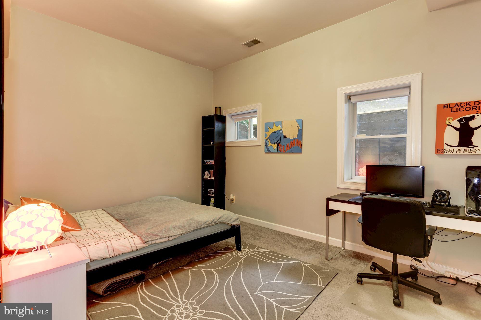 BETHESDA OUTSIDE - Residential