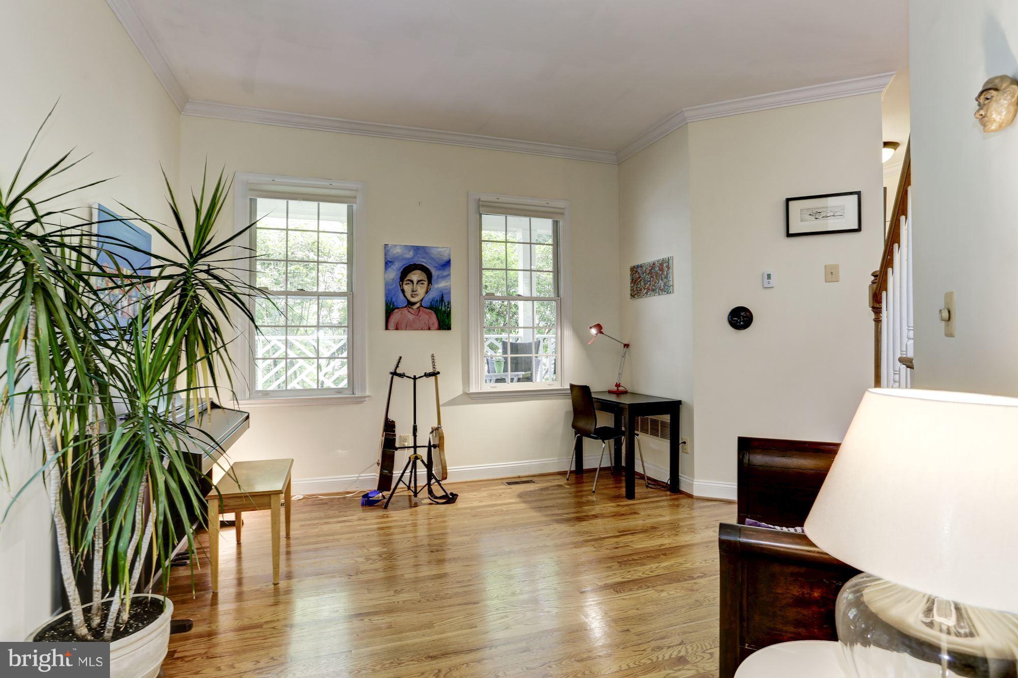 BETHESDA OUTSIDE - Residential