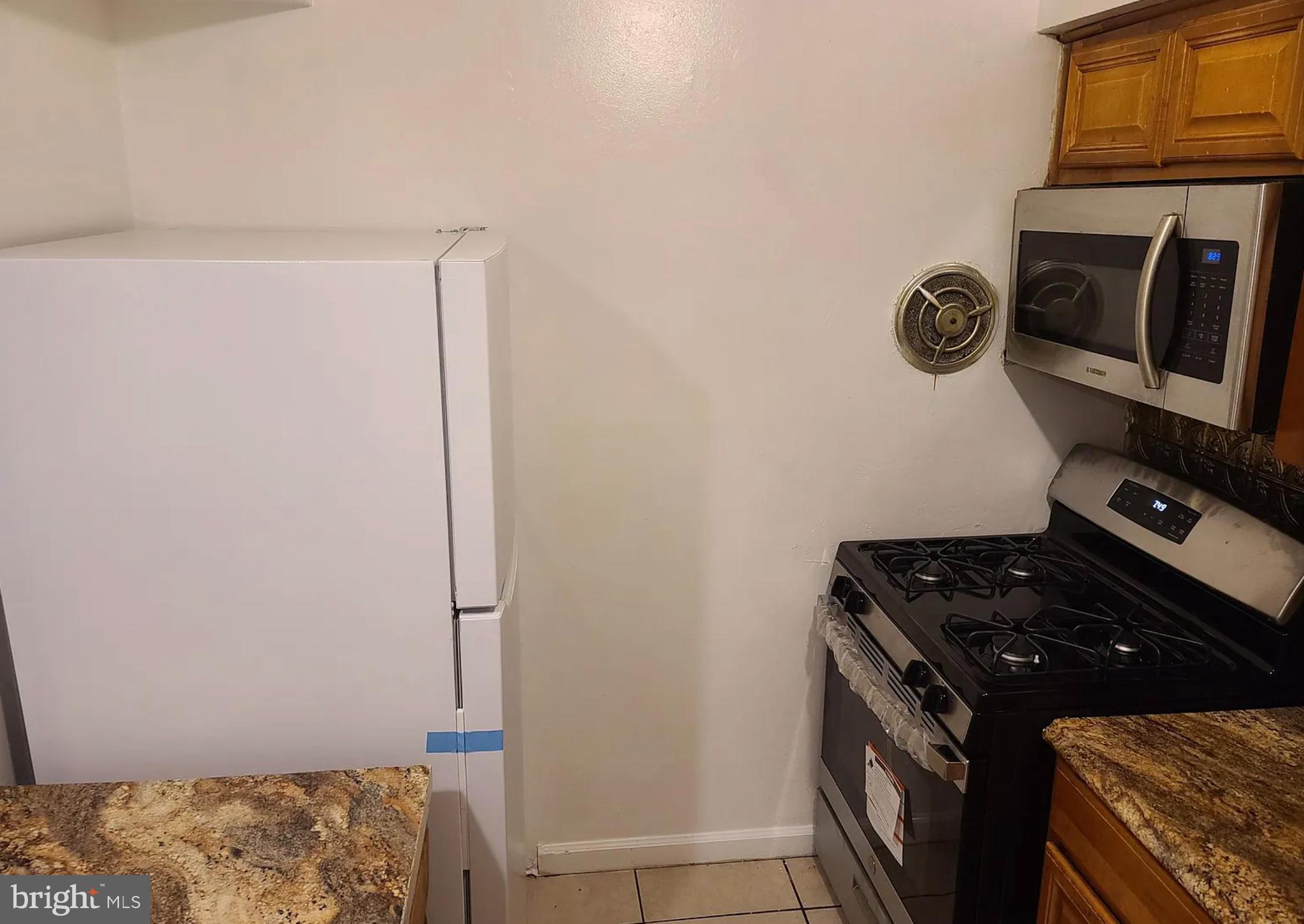 DALE CITY - Residential Lease