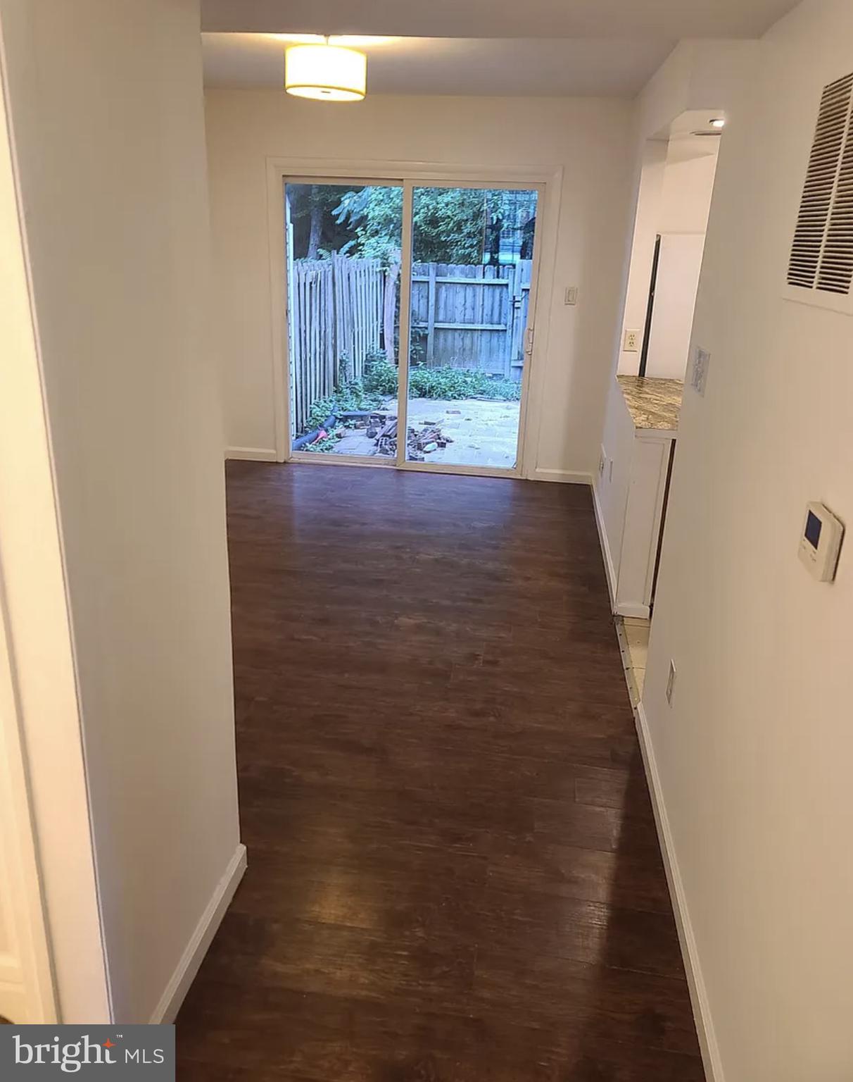 DALE CITY - Residential Lease