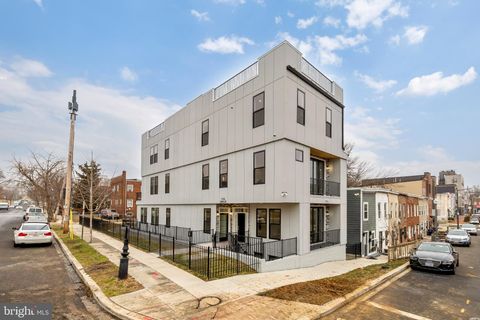 1516 LEVIS STREET NE 1 WASHINGTON DC 20002