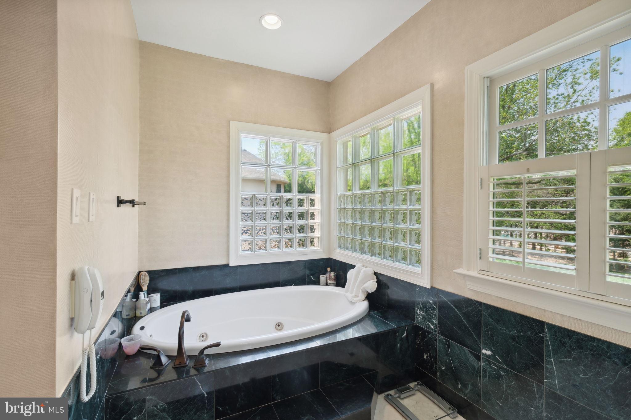 WILLERBURN ACRES - Residential