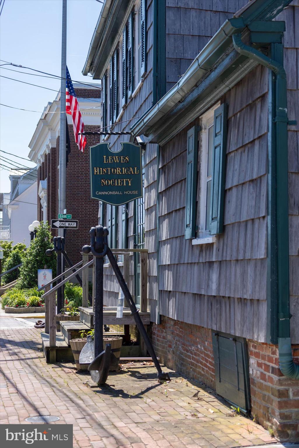 RETREAT AT LOVE CREEK - Residential
