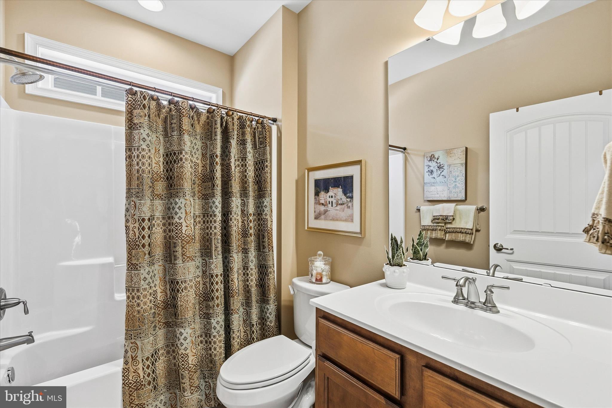 RETREAT AT LOVE CREEK - Residential