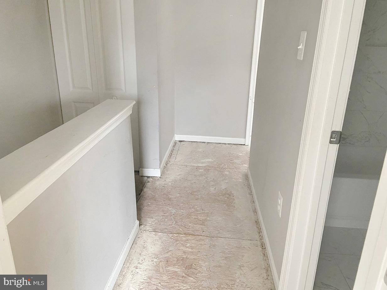 SOUTH HAMPTON SUB - Residential