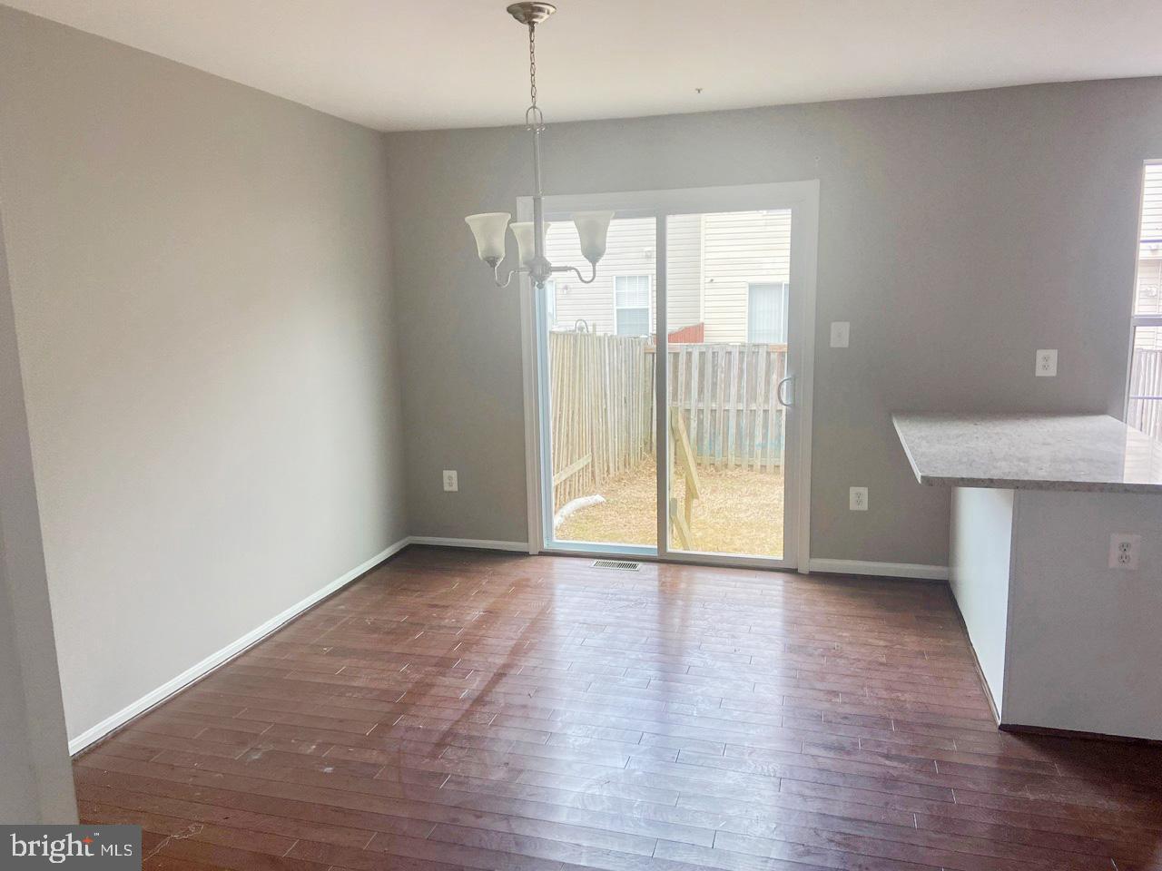 SOUTH HAMPTON SUB - Residential