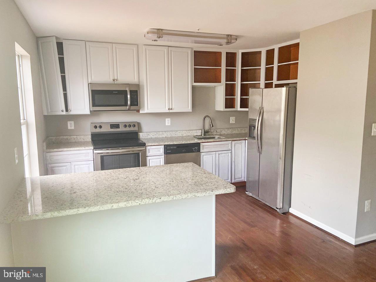 SOUTH HAMPTON SUB - Residential