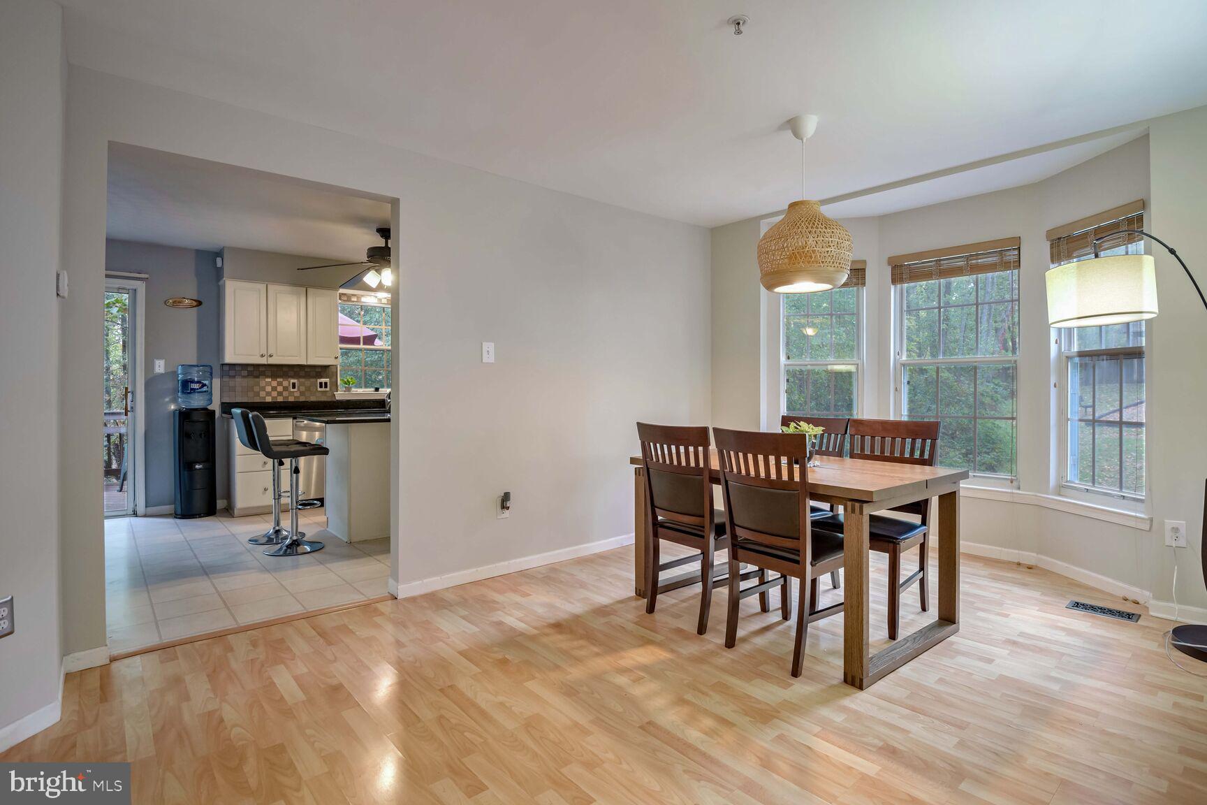 TOWNES AT CHESTNUT OAKS - Residential Lease