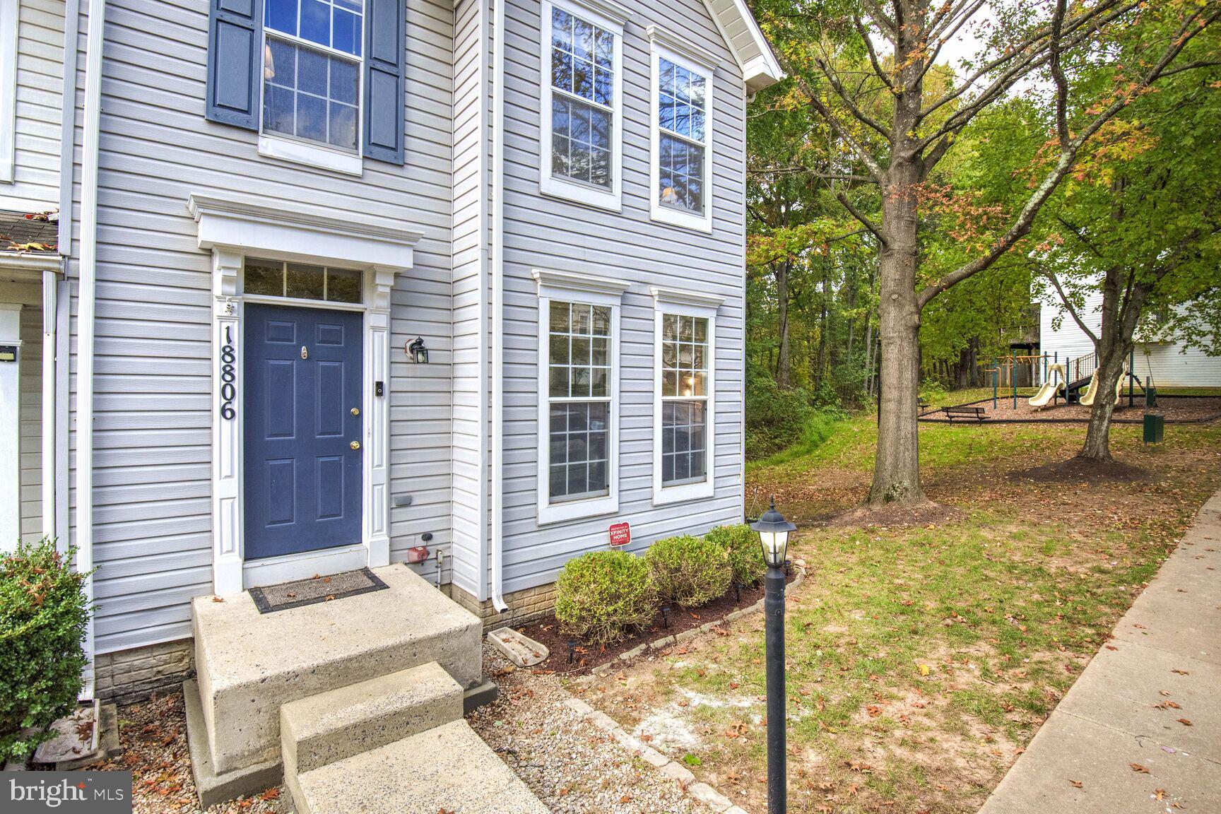 TOWNES AT CHESTNUT OAKS - Residential Lease