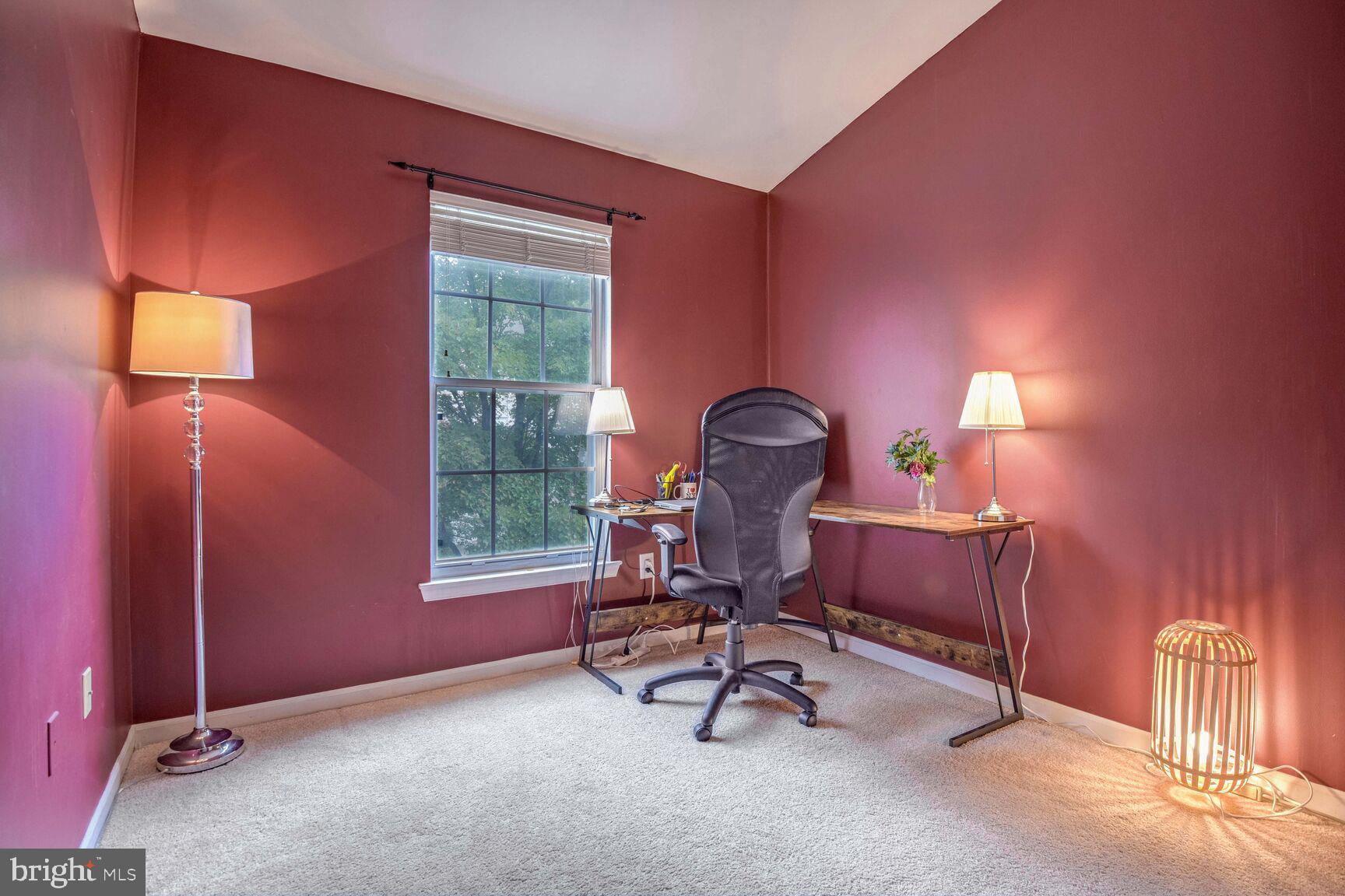 TOWNES AT CHESTNUT OAKS - Residential Lease