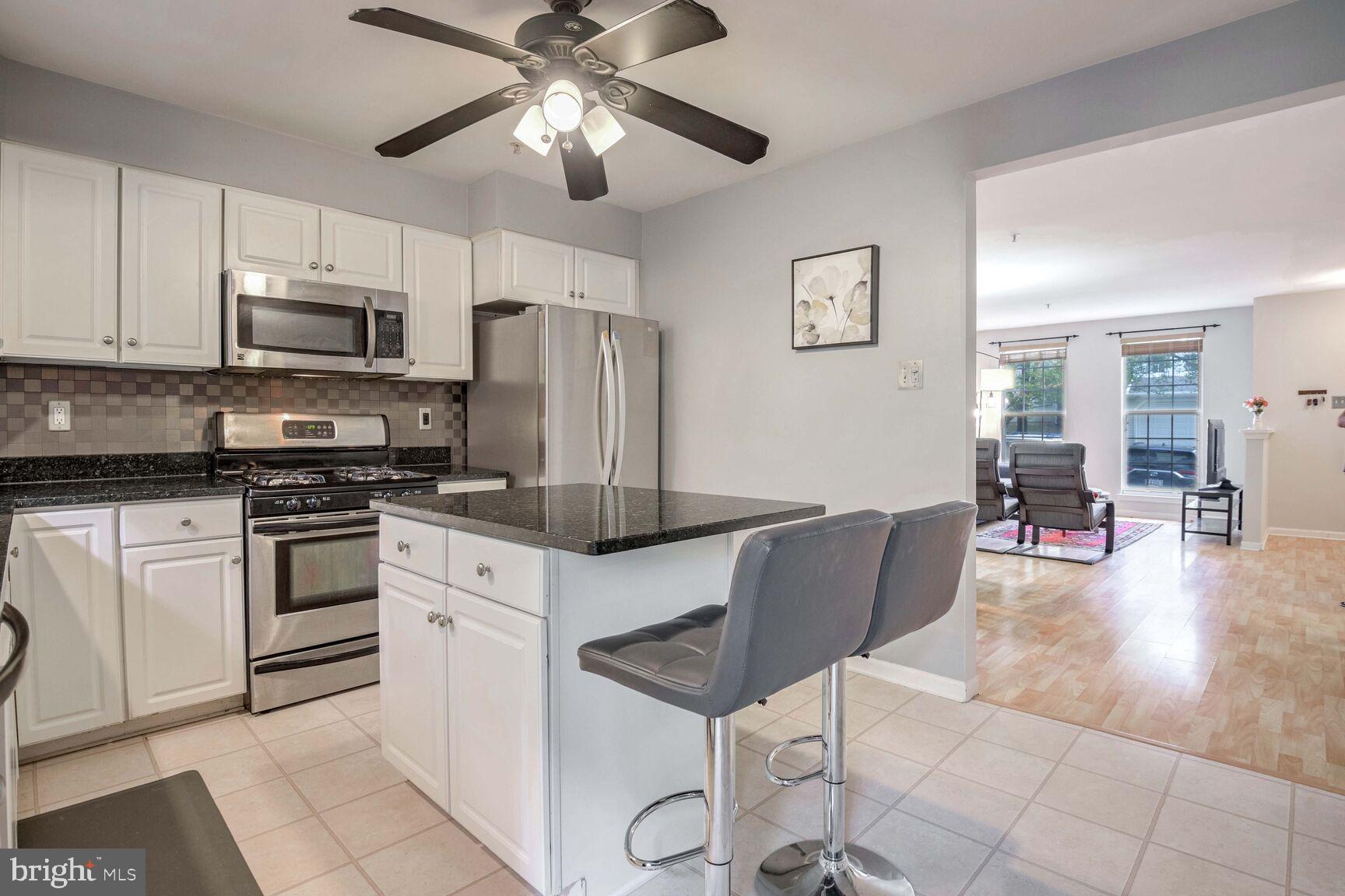 TOWNES AT CHESTNUT OAKS - Residential Lease