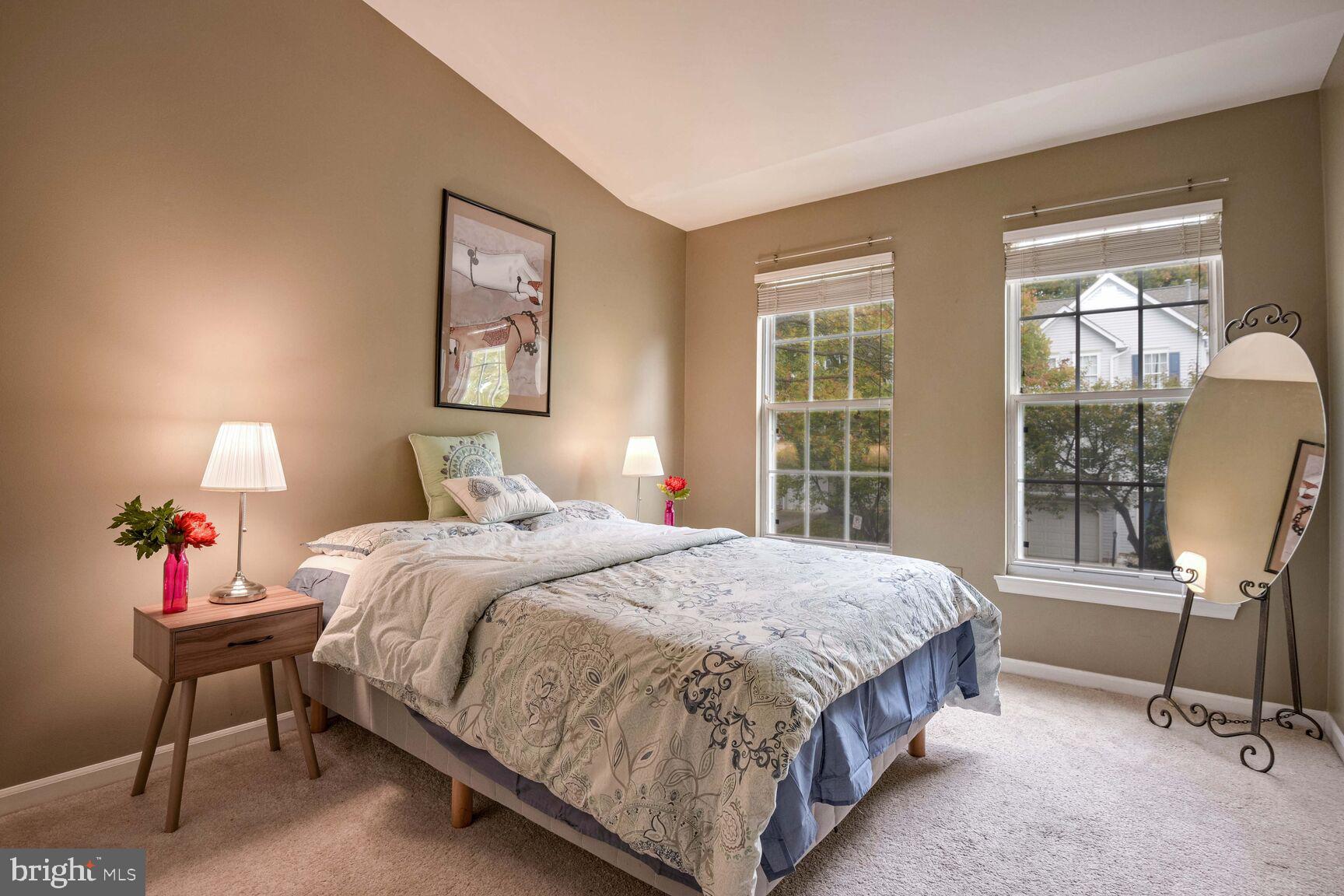 TOWNES AT CHESTNUT OAKS - Residential Lease