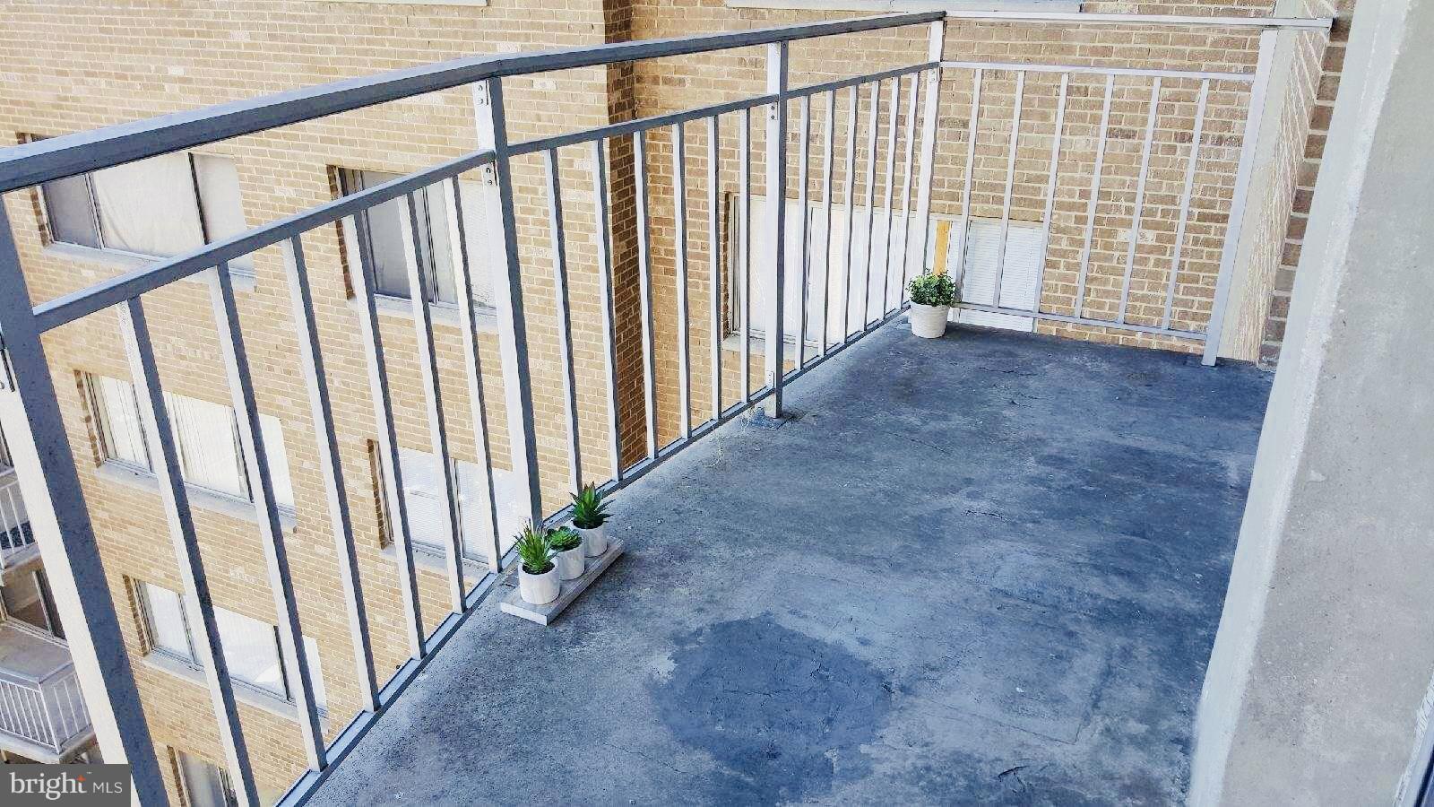 PRESIDENTIAL TOWERS - Residential Lease