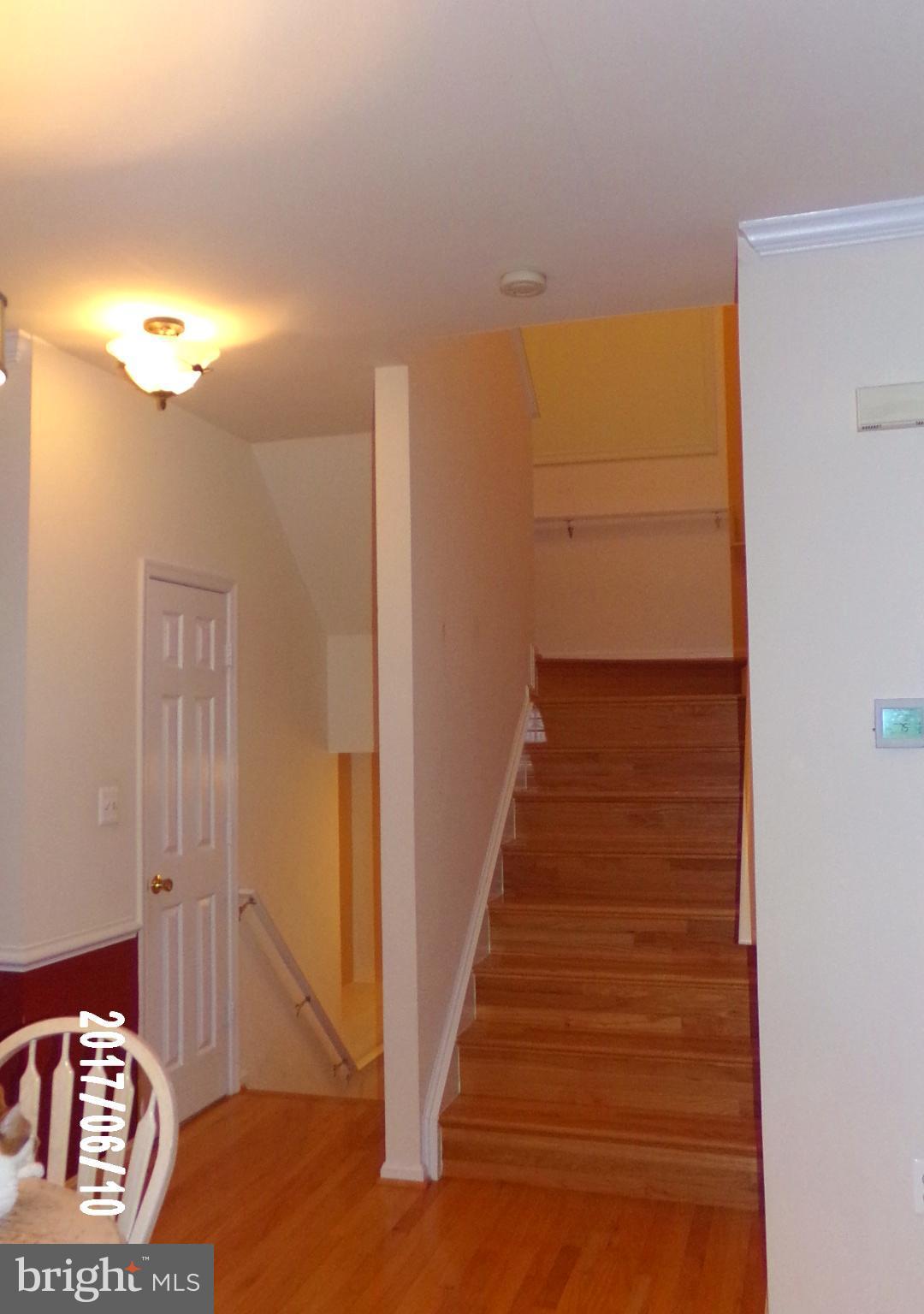 MCNAIR FARMS LANDBAY - Residential Lease