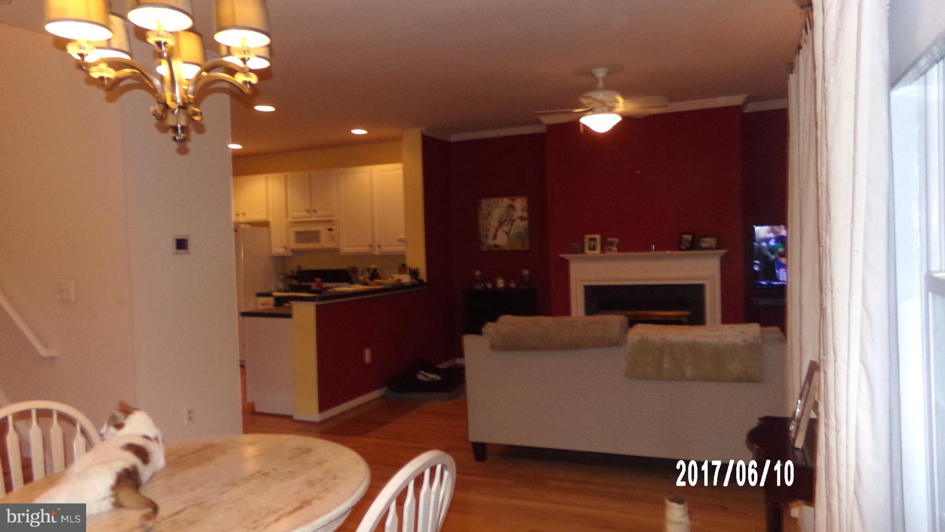 MCNAIR FARMS LANDBAY - Residential Lease