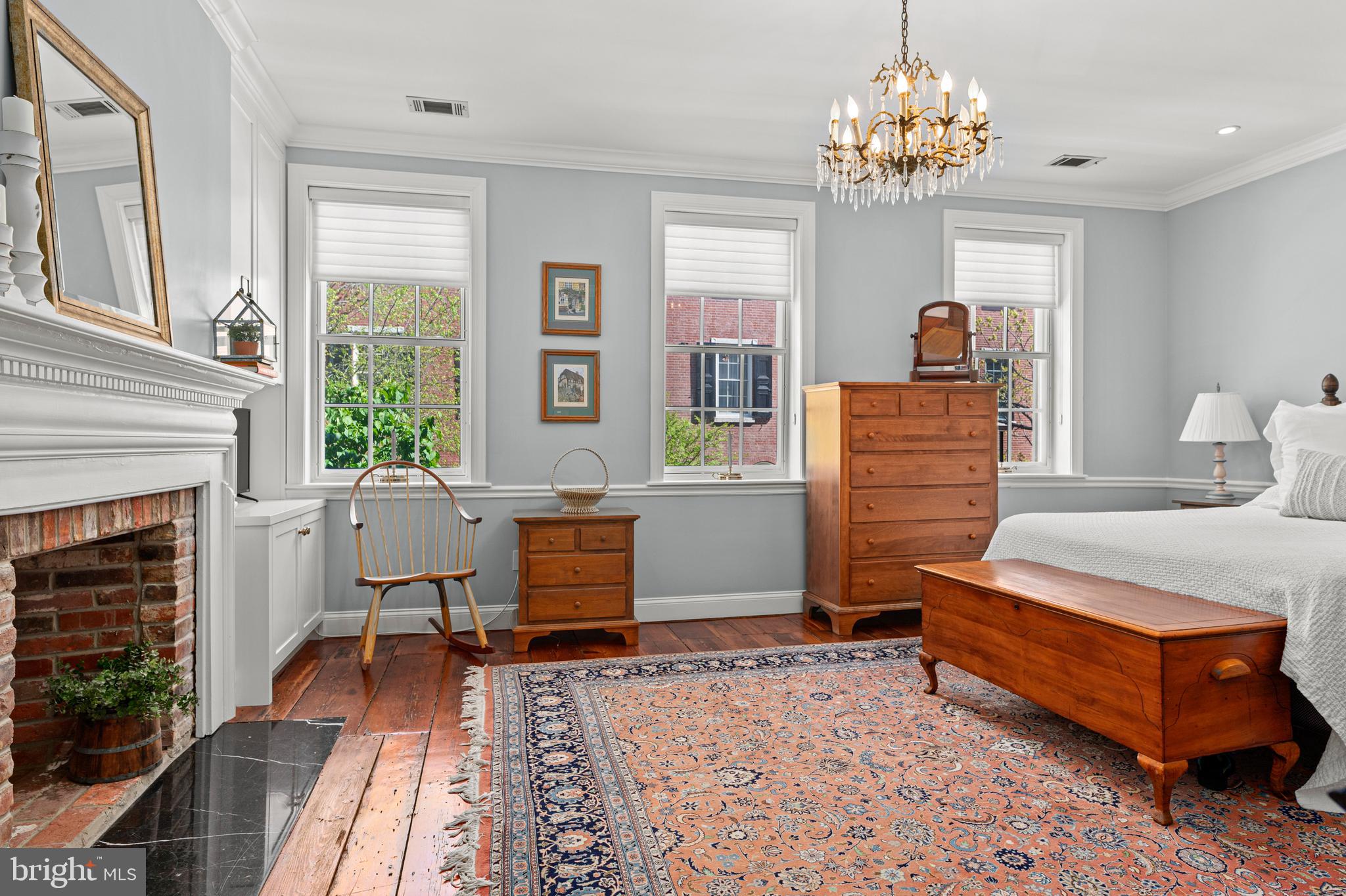 SOCIETY HILL - Residential