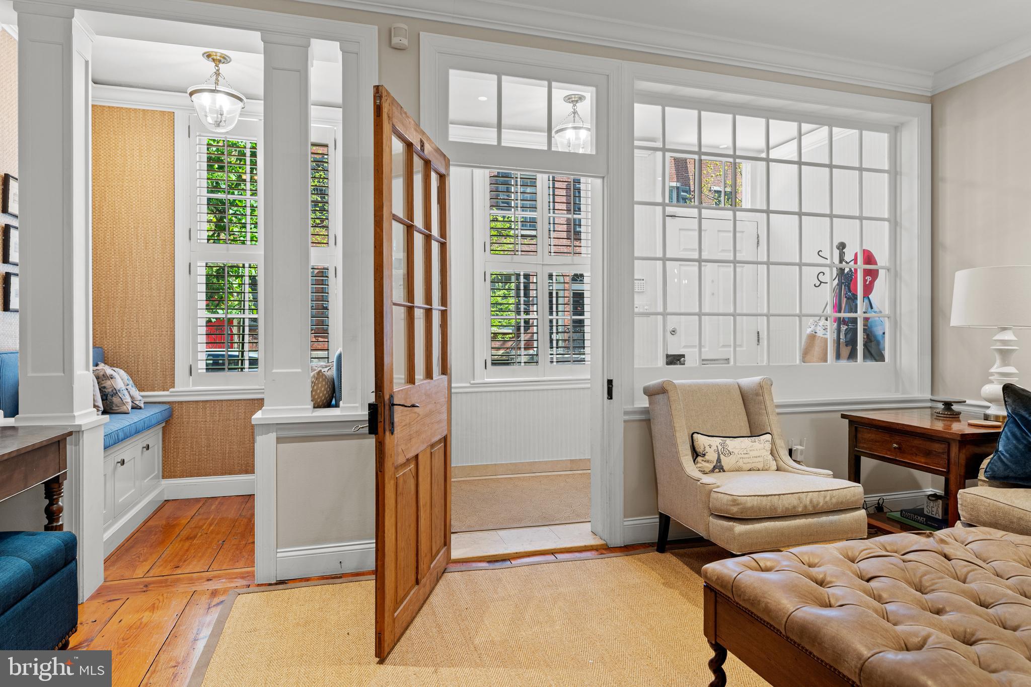 SOCIETY HILL - Residential