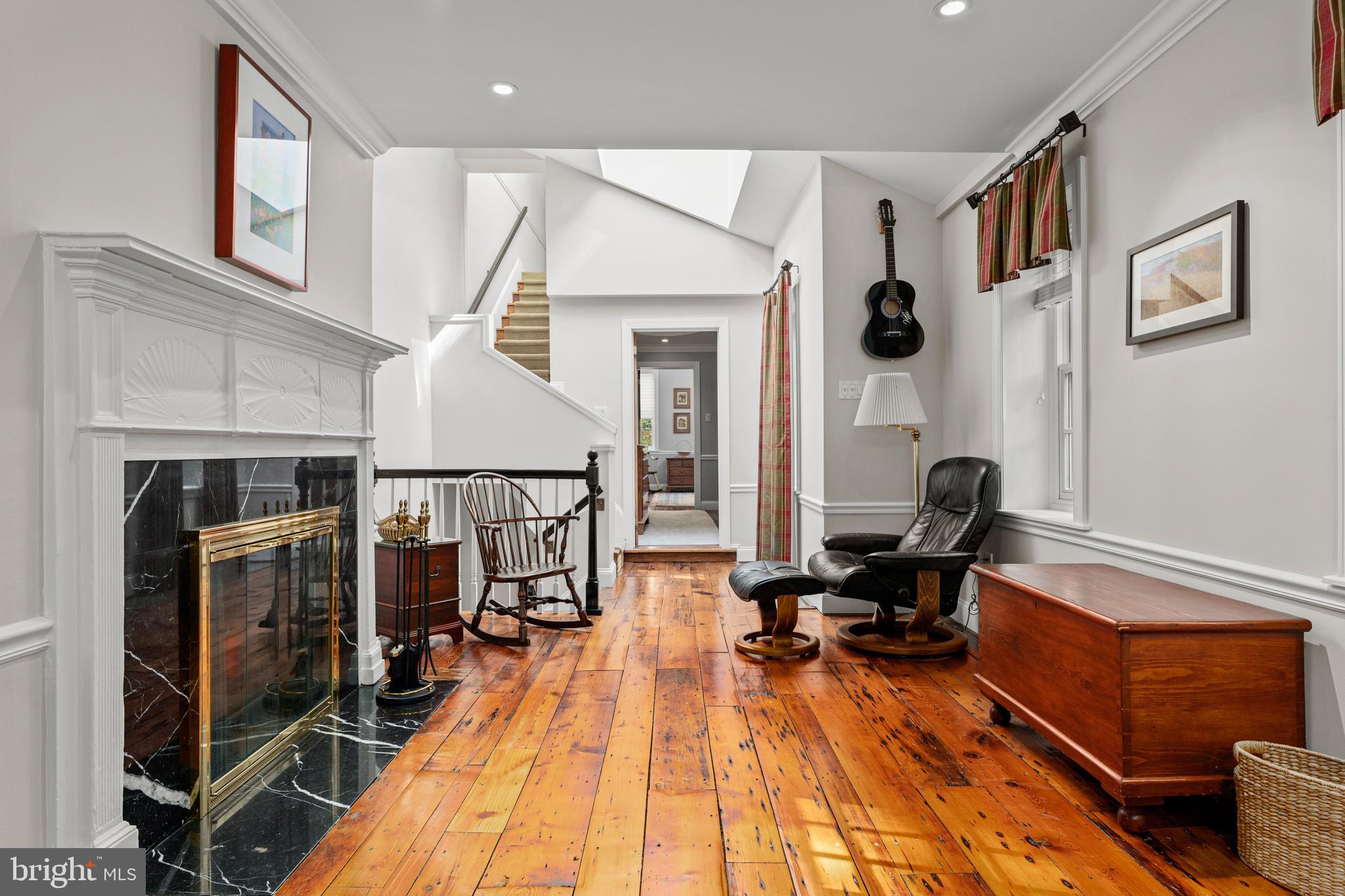 SOCIETY HILL - Residential