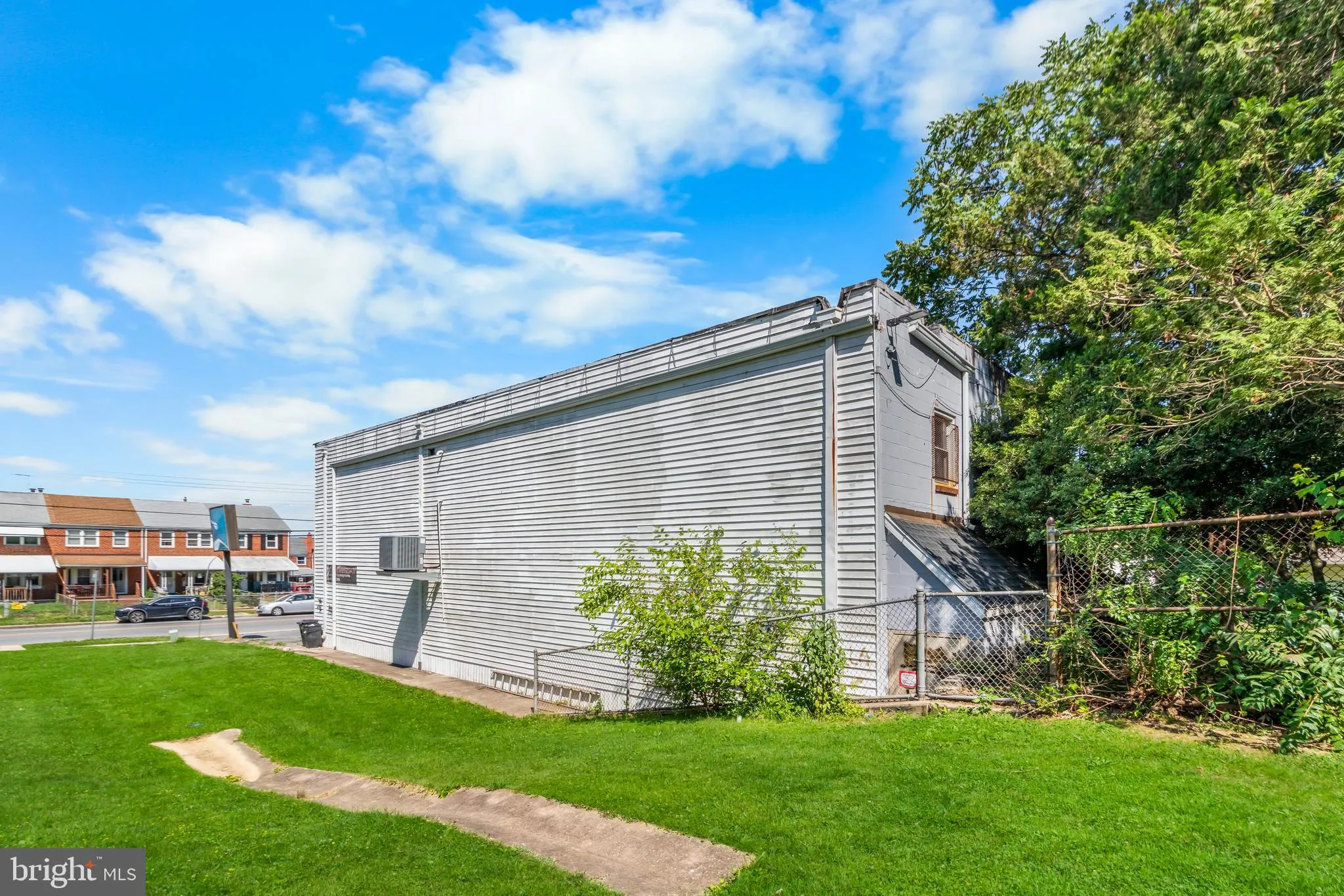 Additional image 96 of 405 Stemmers Run Rd, Essex, MD 21221