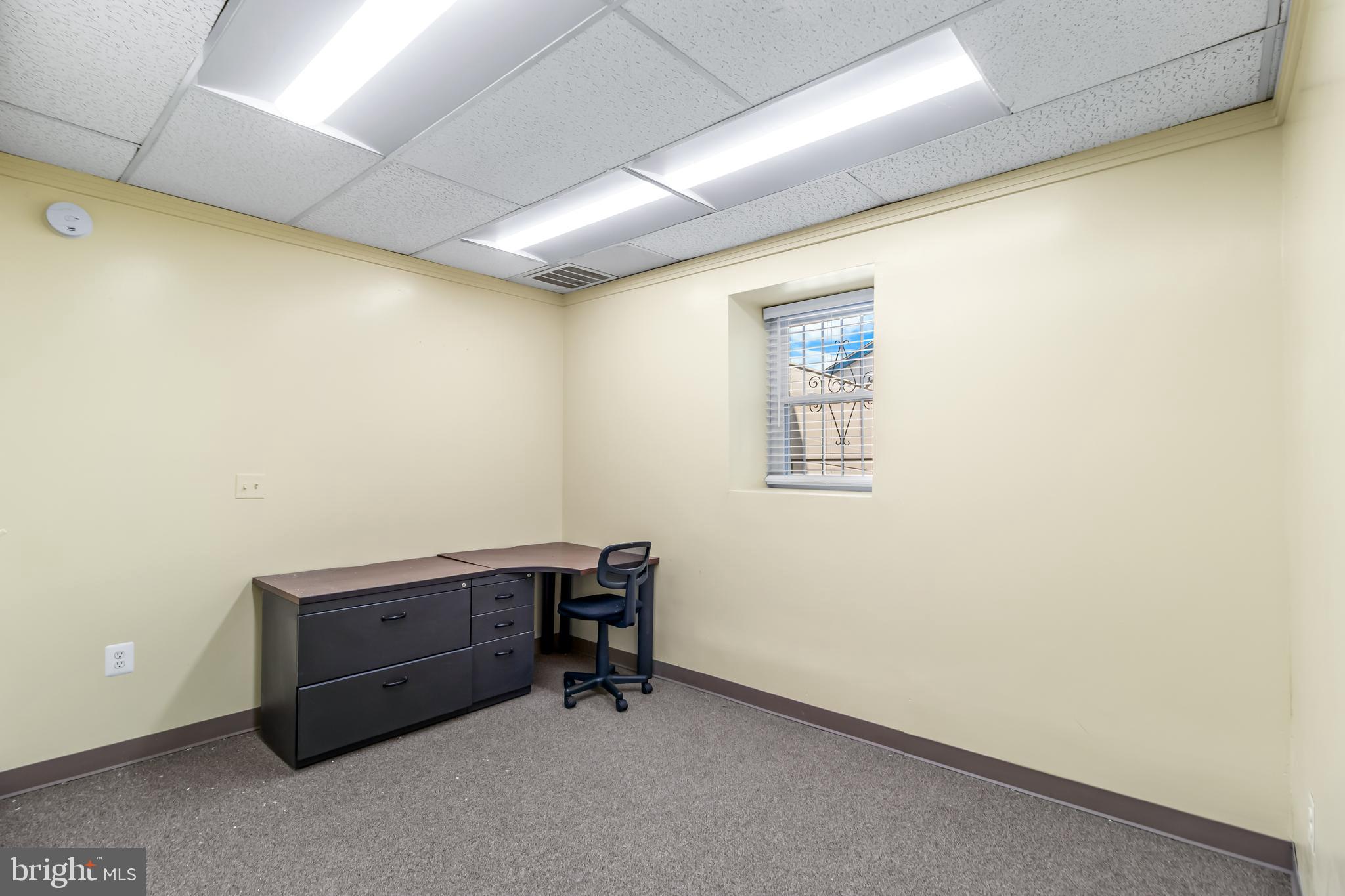 405 STEMMERS RUN RD