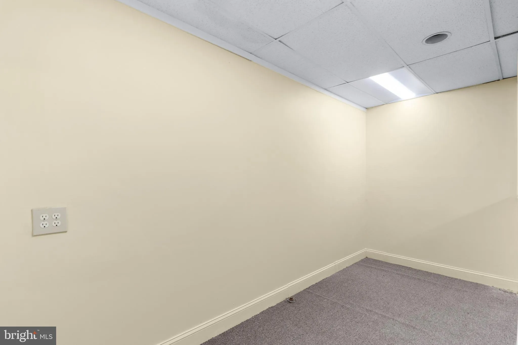 Additional image 81 of 405 Stemmers Run Rd, Essex, MD 21221