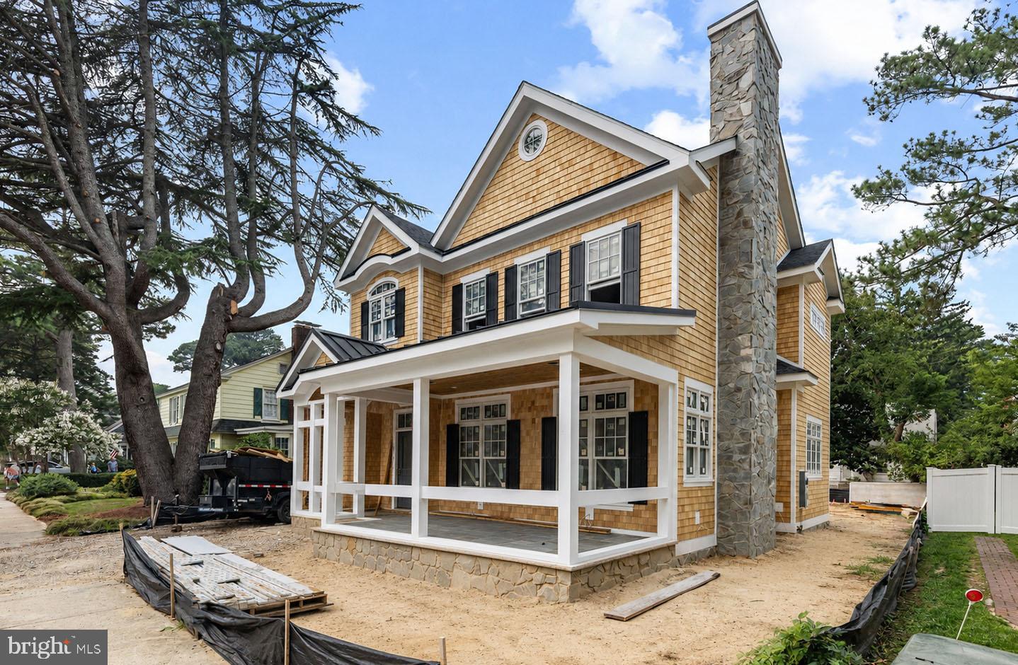 209 NEW CASTLE STREET