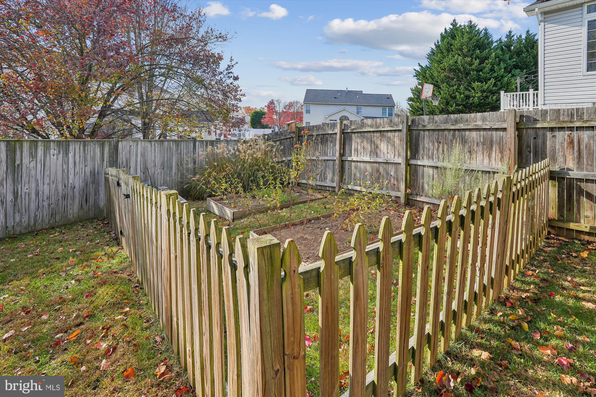 BROWNSTOWN ESTATES - Residential