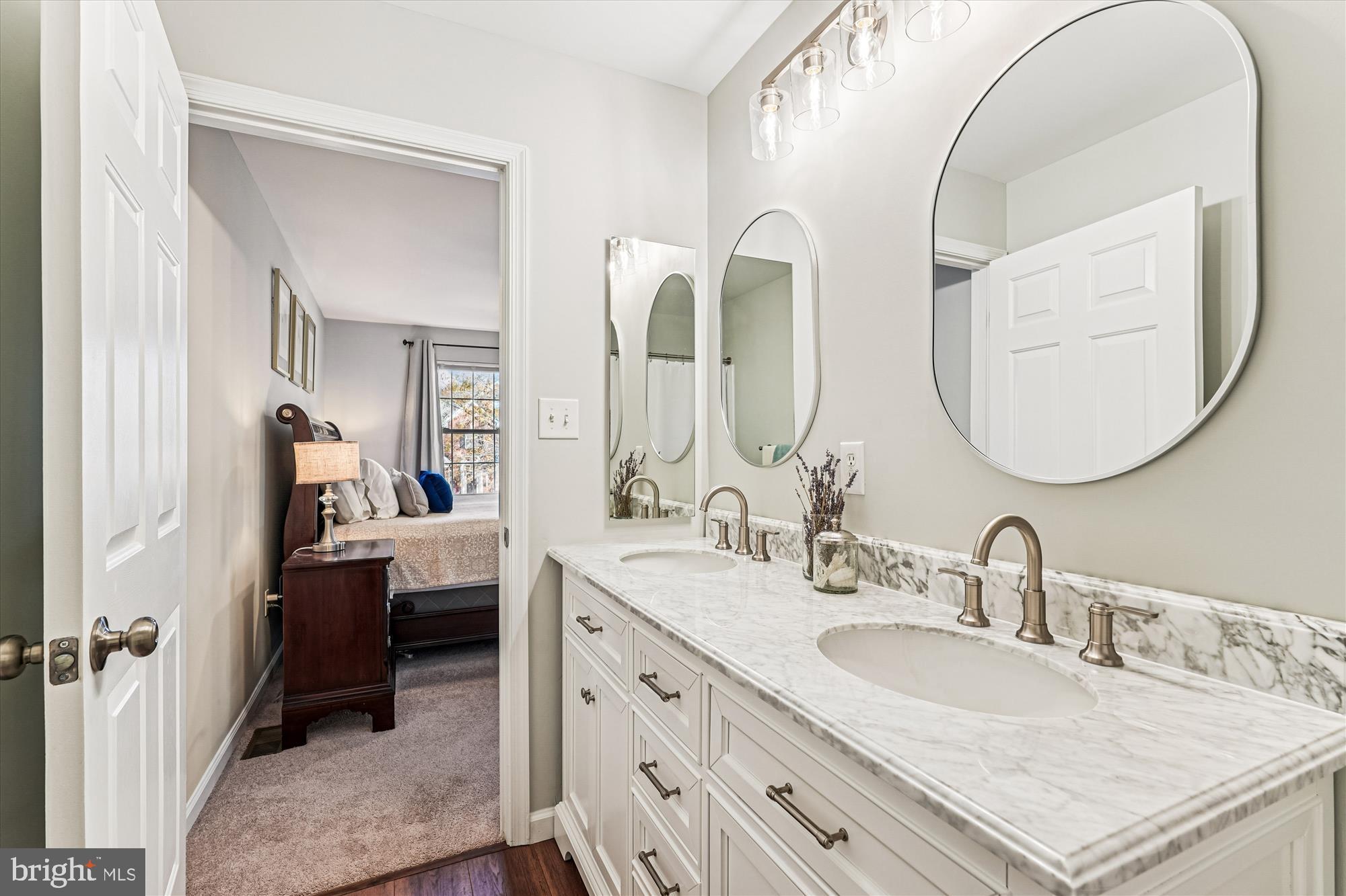 BROWNSTOWN ESTATES - Residential