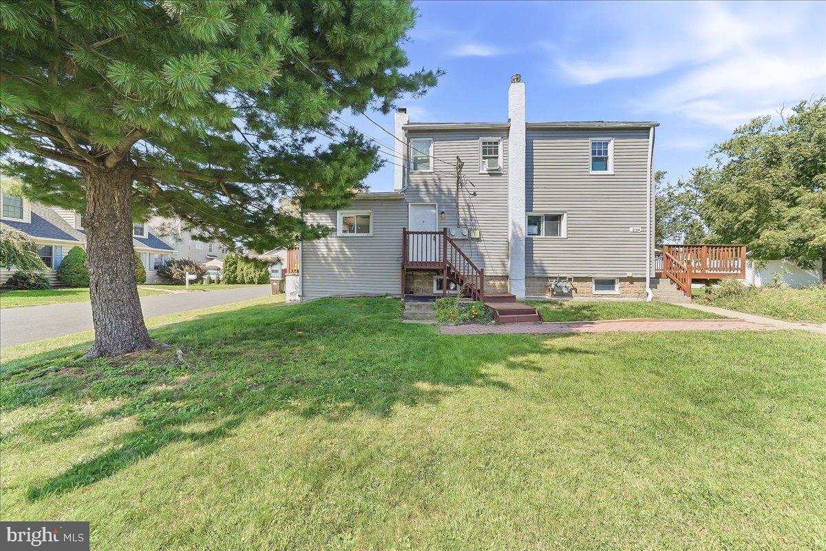 210 SUMMER AVENUE
