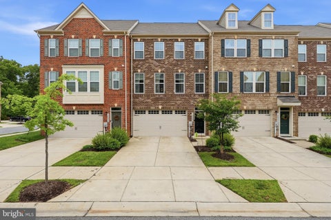 Townhouse For Sale - 10980 Oswestry Street<br/> Charles County, WALDORF, MD 20603