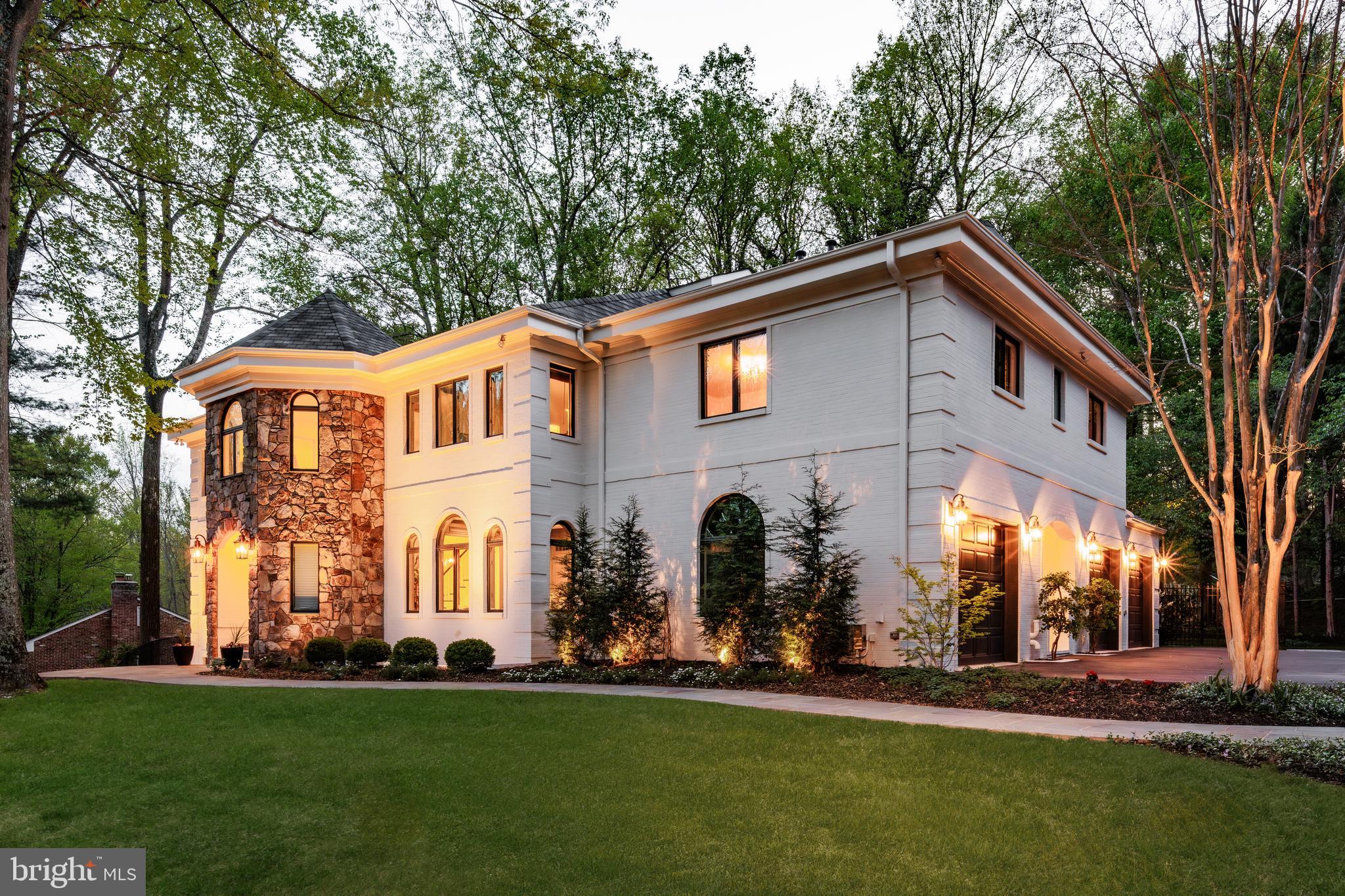 POTOMAC OUTSIDE - Residential