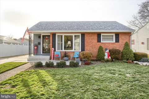 Photo of 1181 Kingsley Road, CAMP HILL, PA 17011 (MLS # PACB2049100)