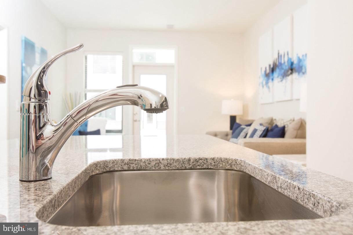 OLD CITY - Residential Lease