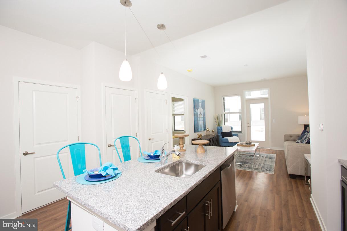 OLD CITY - Residential Lease