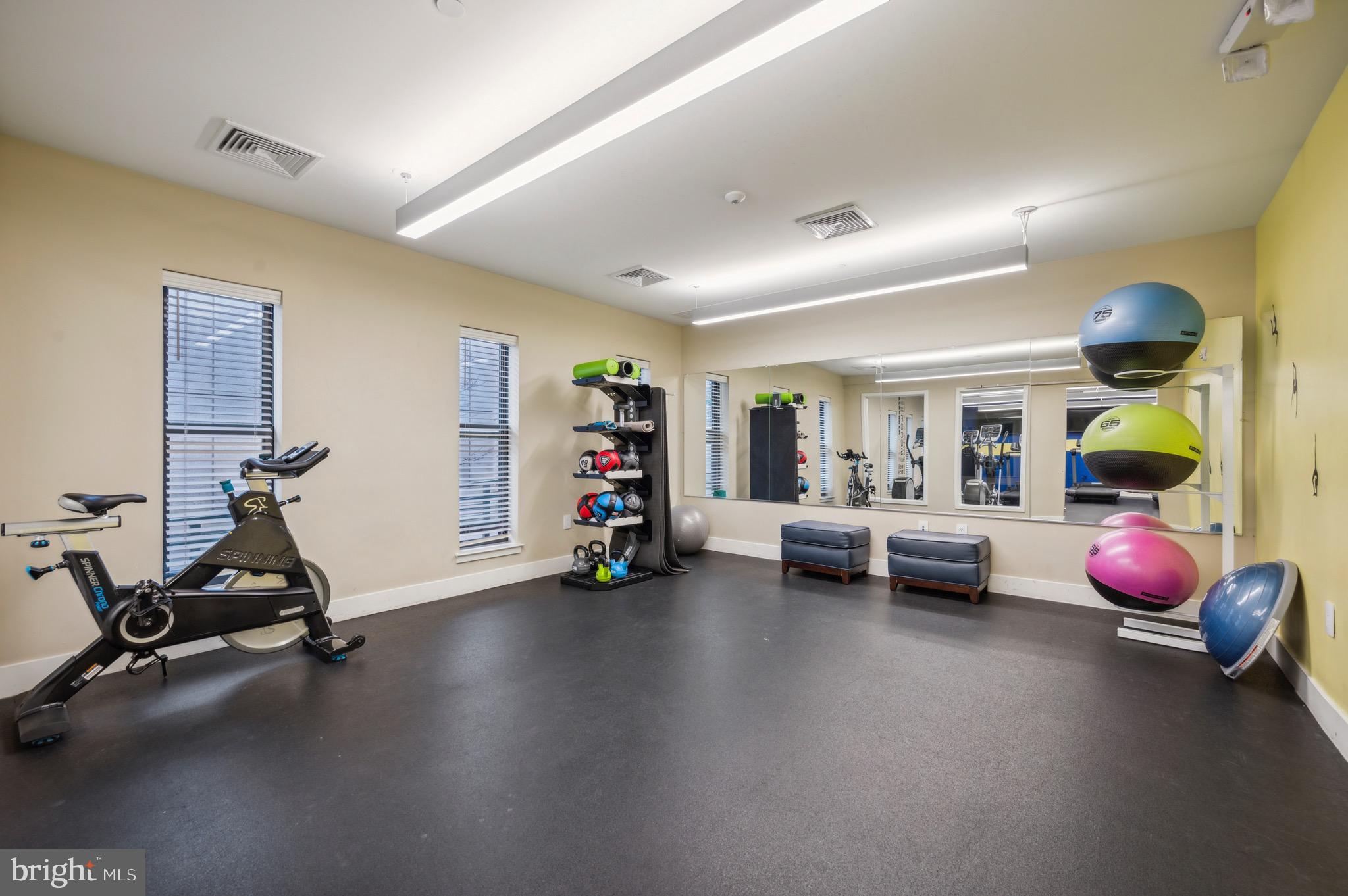 OLD CITY - Residential Lease