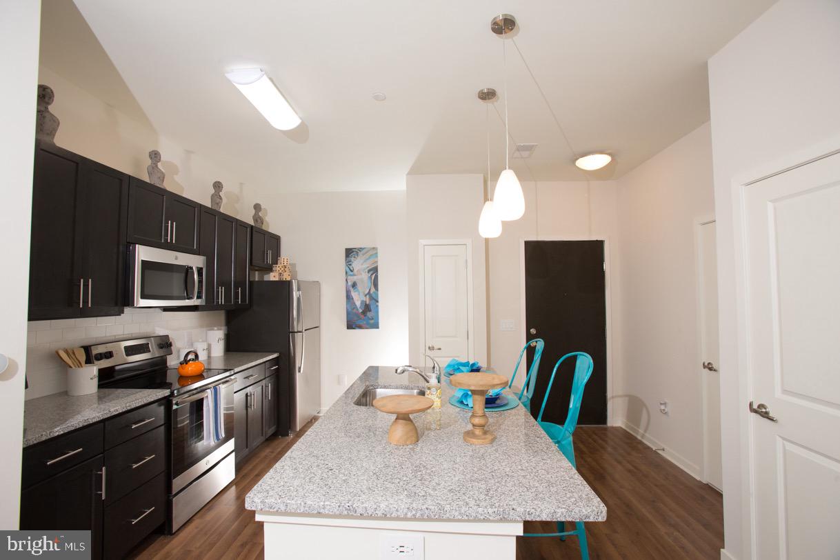 OLD CITY - Residential Lease