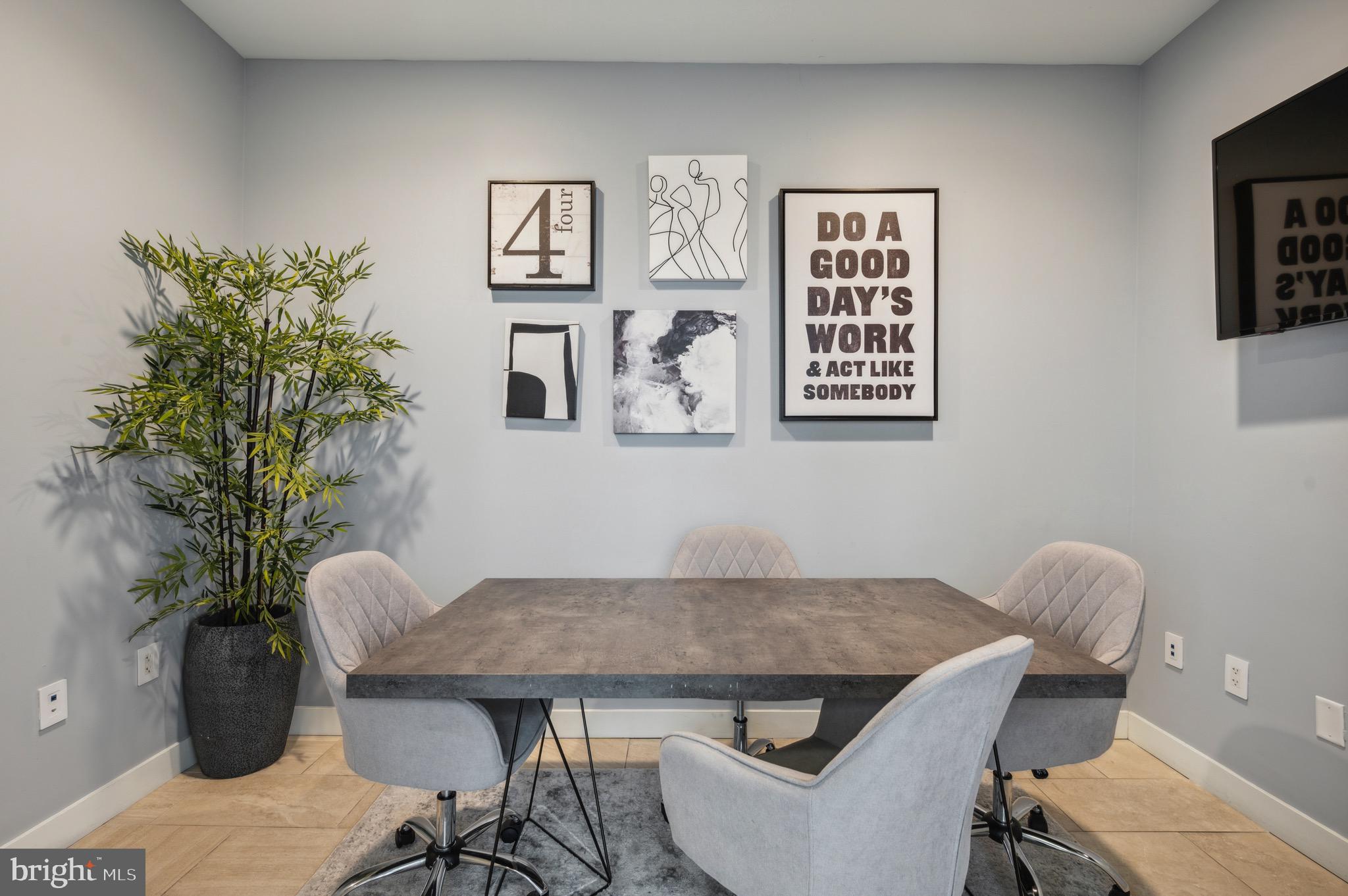 OLD CITY - Residential Lease