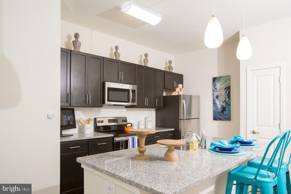 OLD CITY - Residential Lease