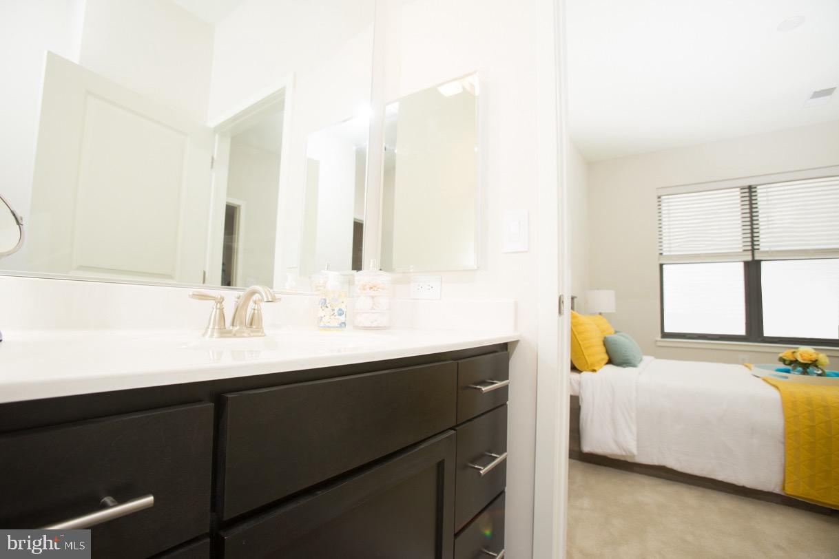 OLD CITY - Residential Lease