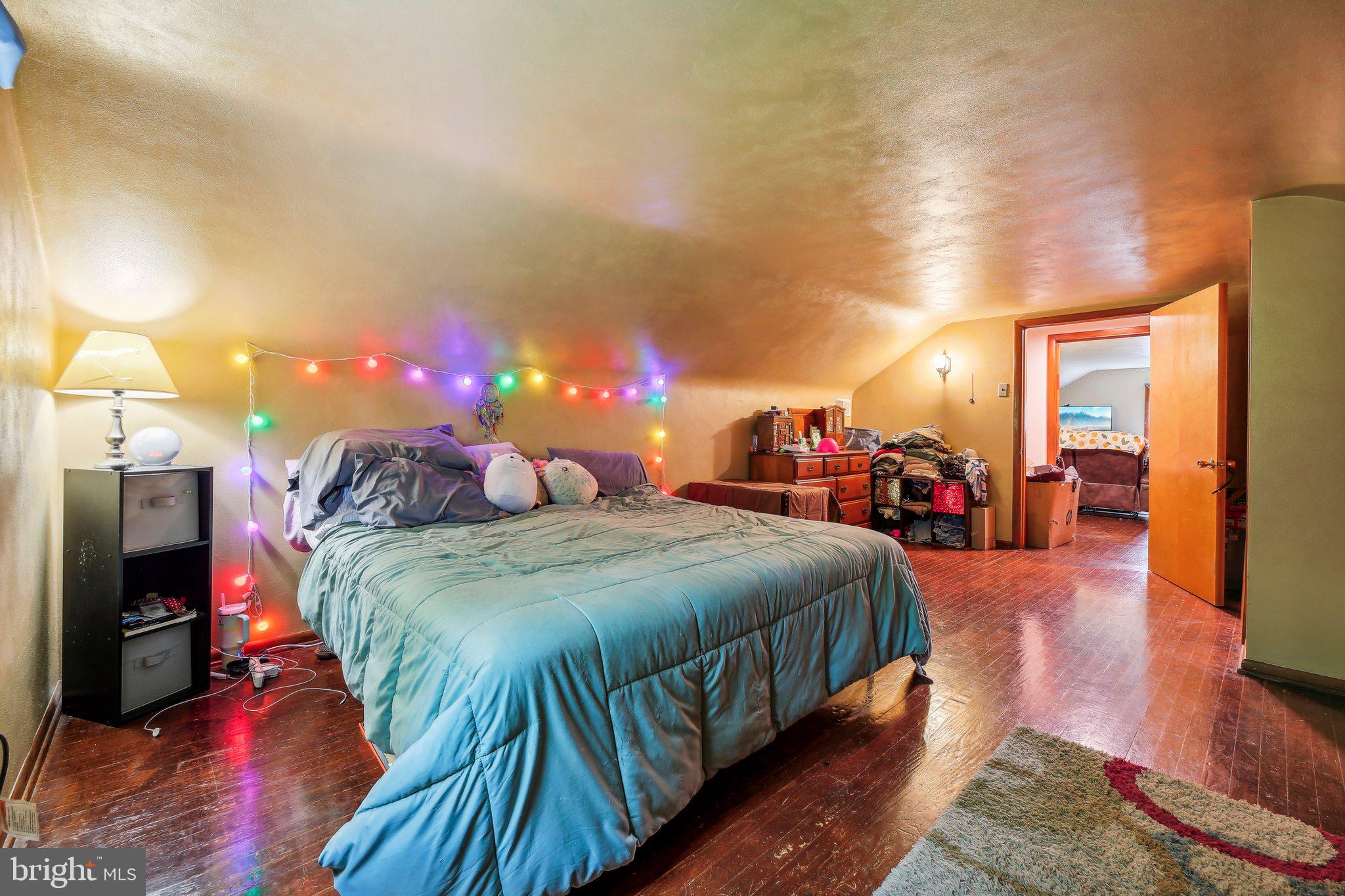 LITTLESTOWN - WHITE HALL - Residential