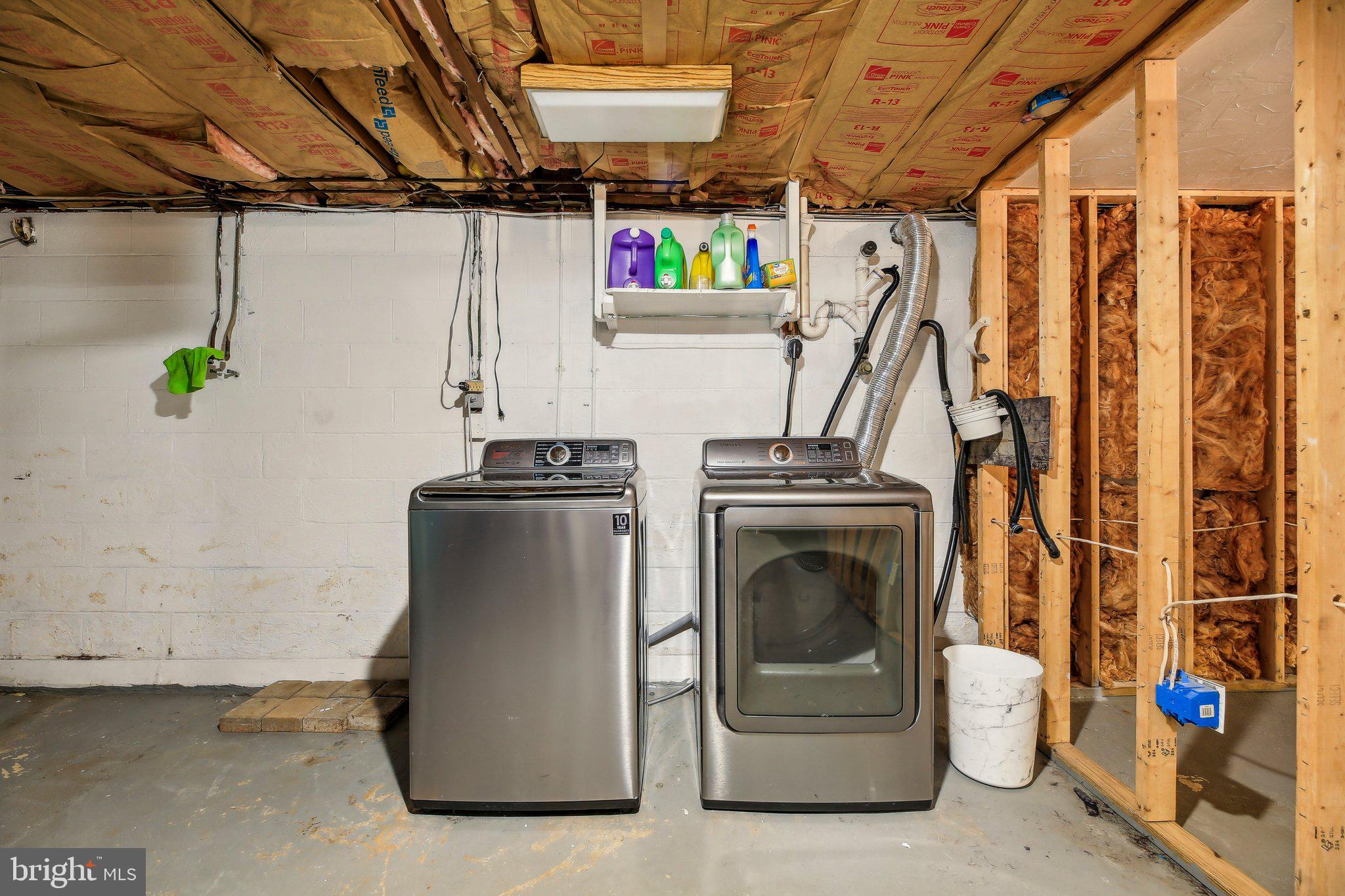 LITTLESTOWN - WHITE HALL - Residential