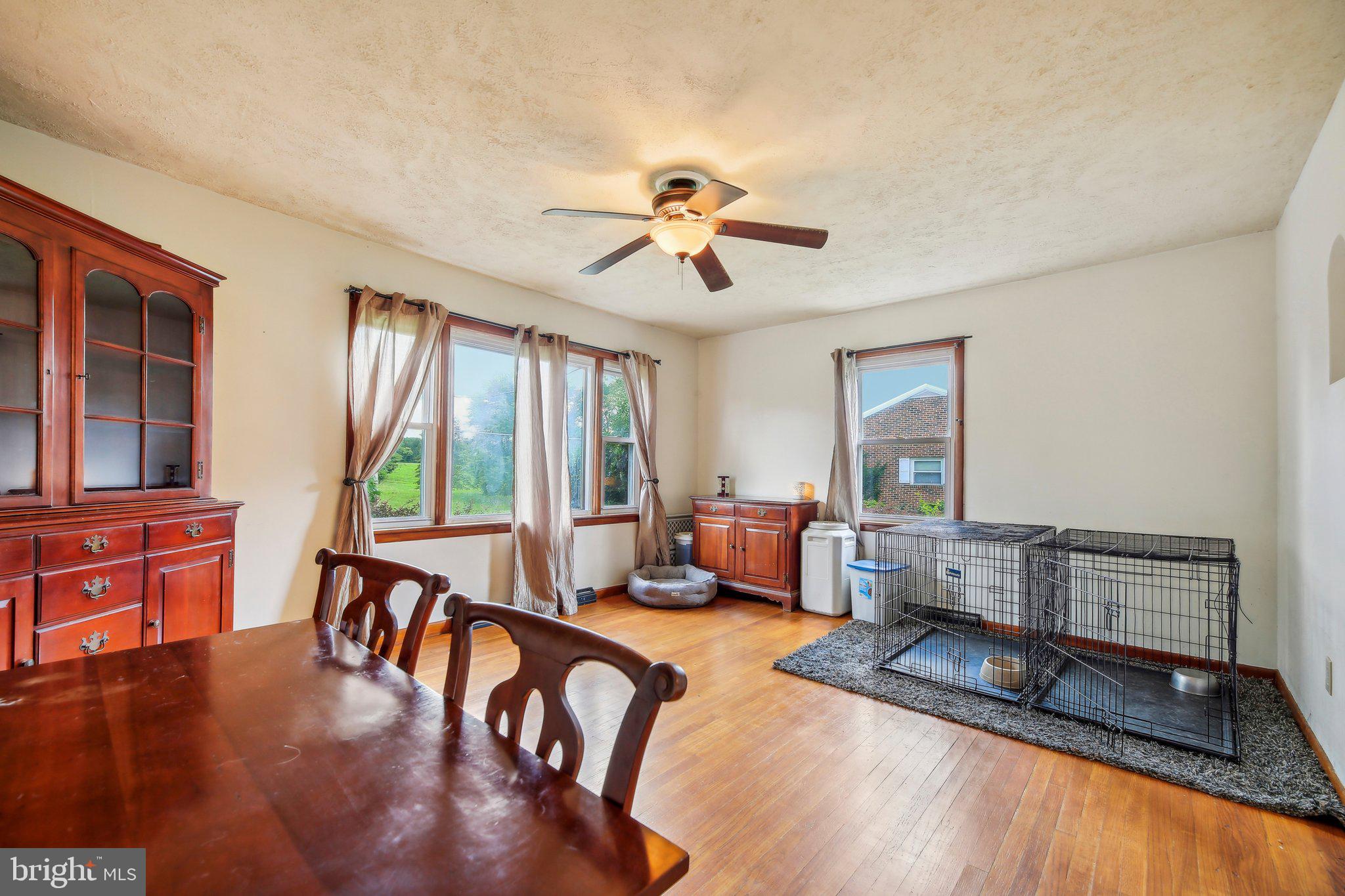 LITTLESTOWN - WHITE HALL - Residential