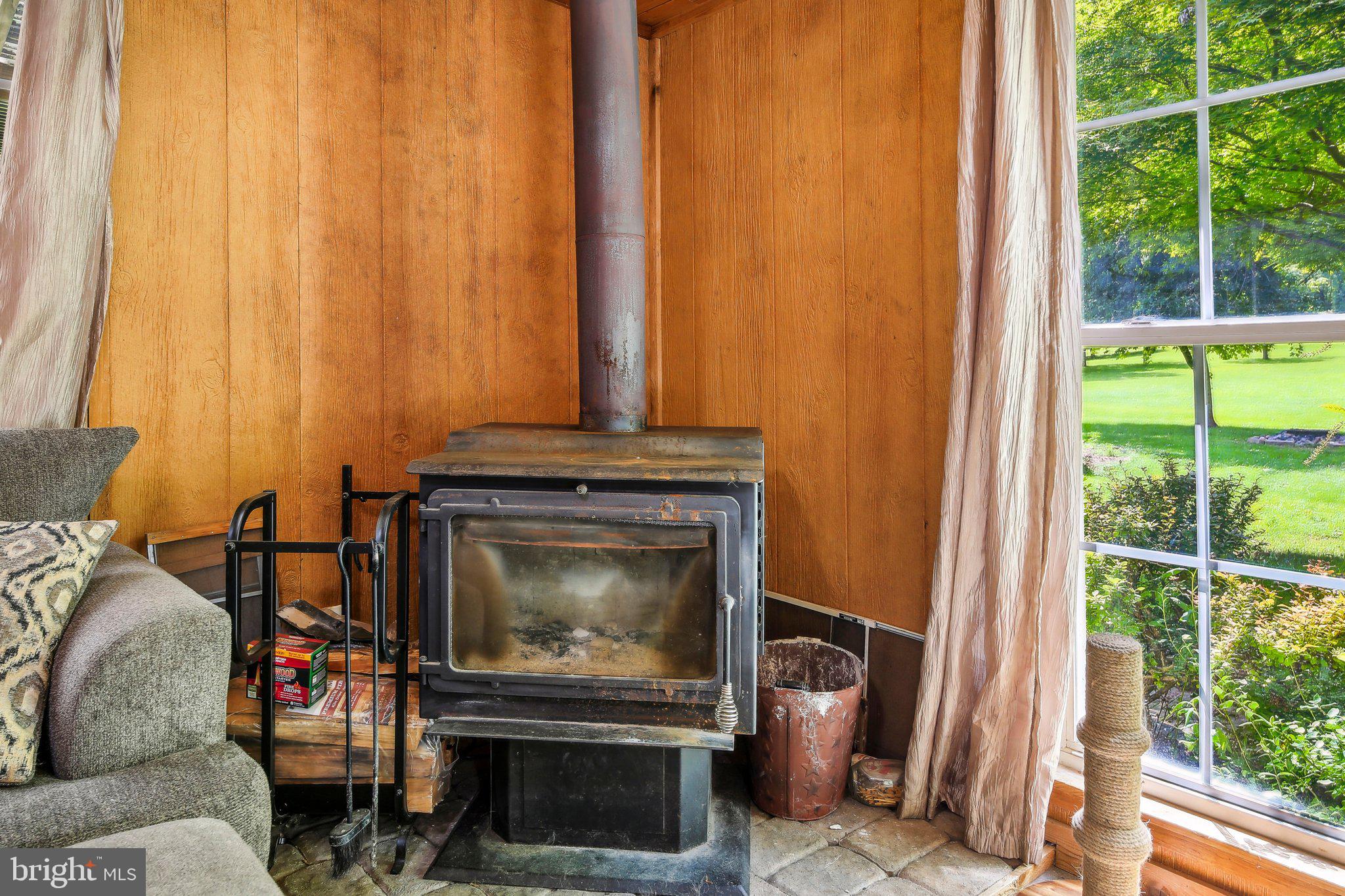 LITTLESTOWN - WHITE HALL - Residential