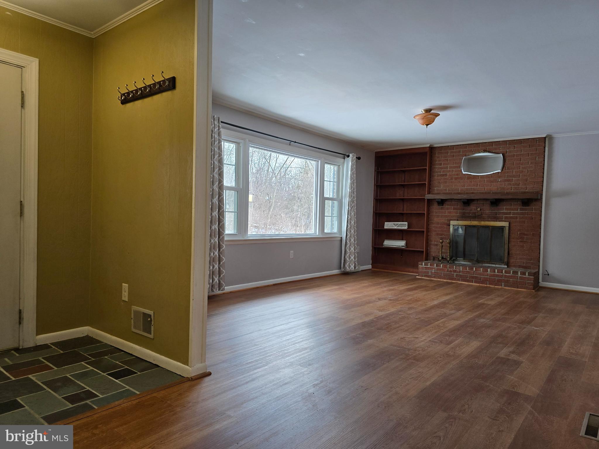 BRIGHTWOOD ACRES - Residential