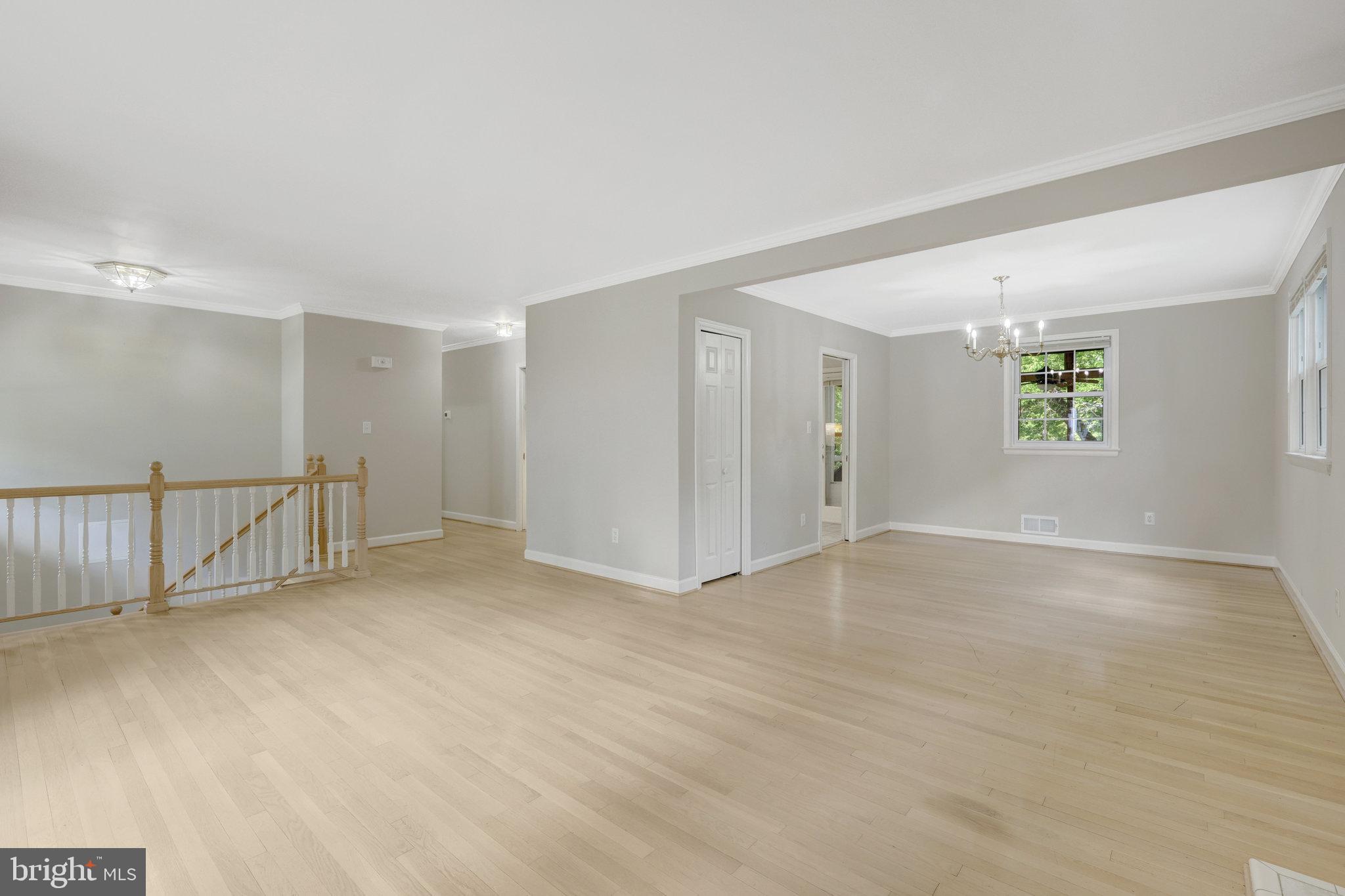 MCLEAN MANOR - Residential Lease