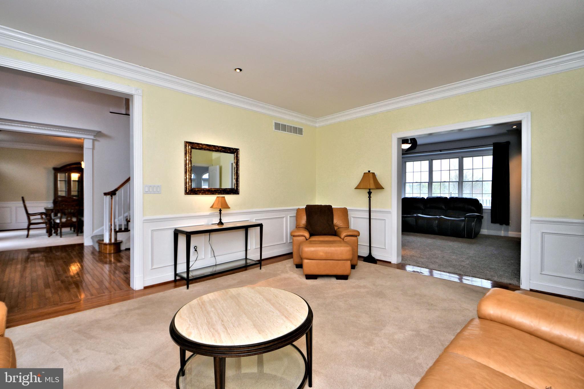 WRIGHTSTOWN HUNT - Residential