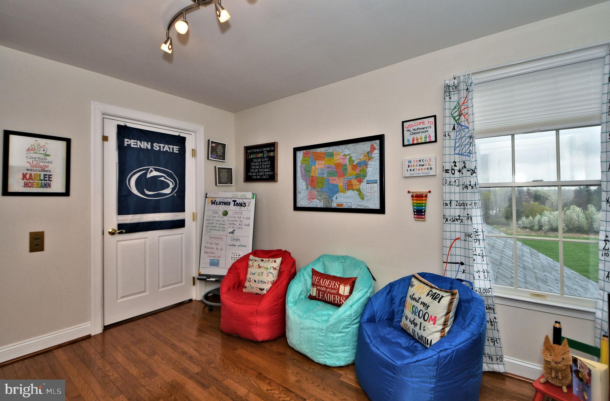 WRIGHTSTOWN HUNT - Residential