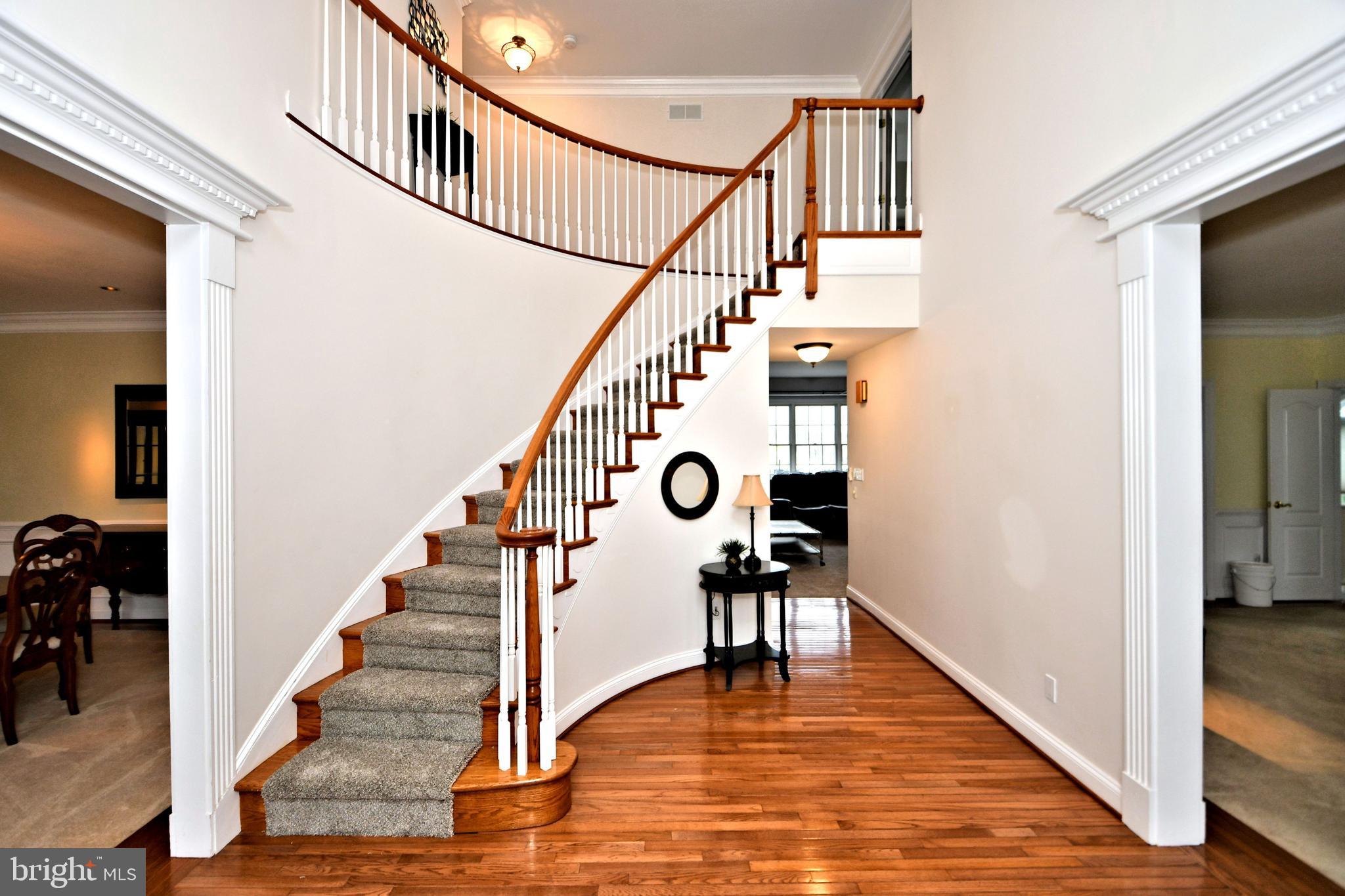 WRIGHTSTOWN HUNT - Residential